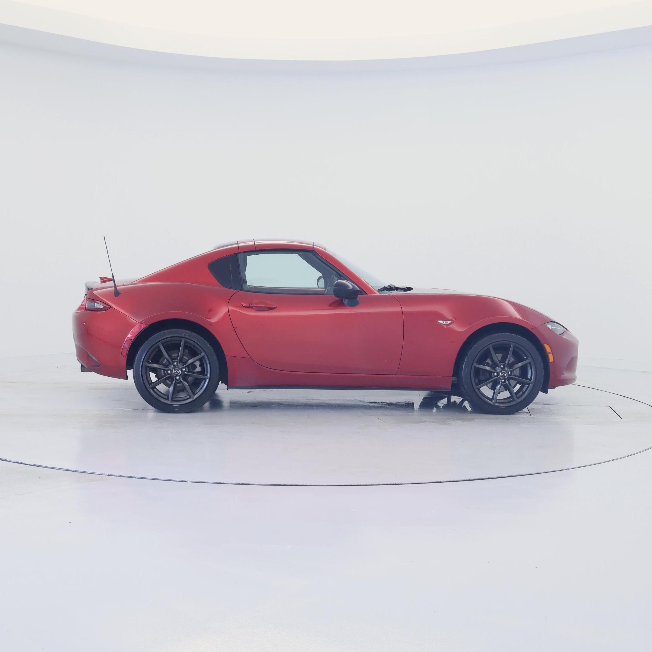Thumbnail: 2017 Mazda MX-5 Miata - 7