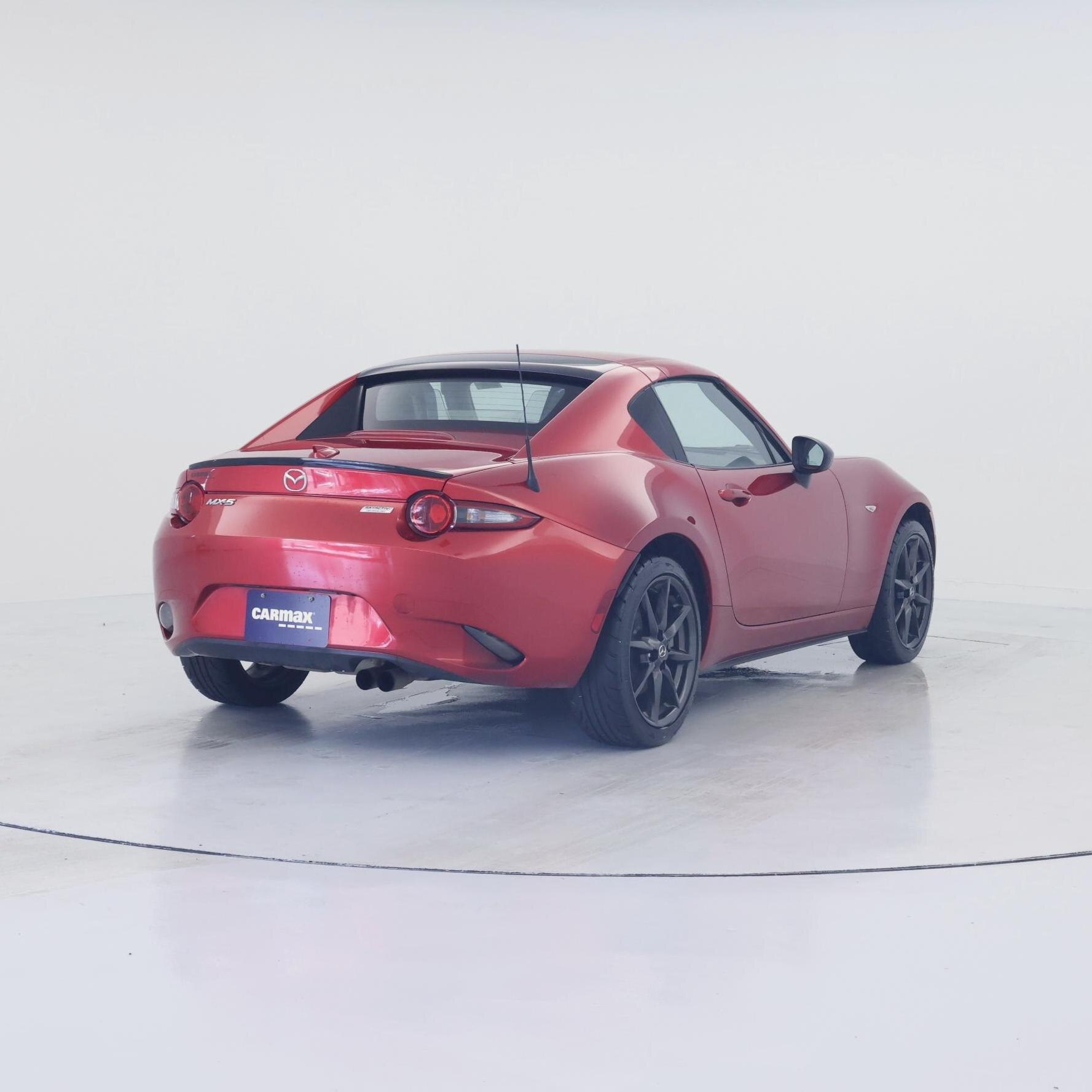 Thumbnail: 2017 Mazda MX-5 Miata - 8
