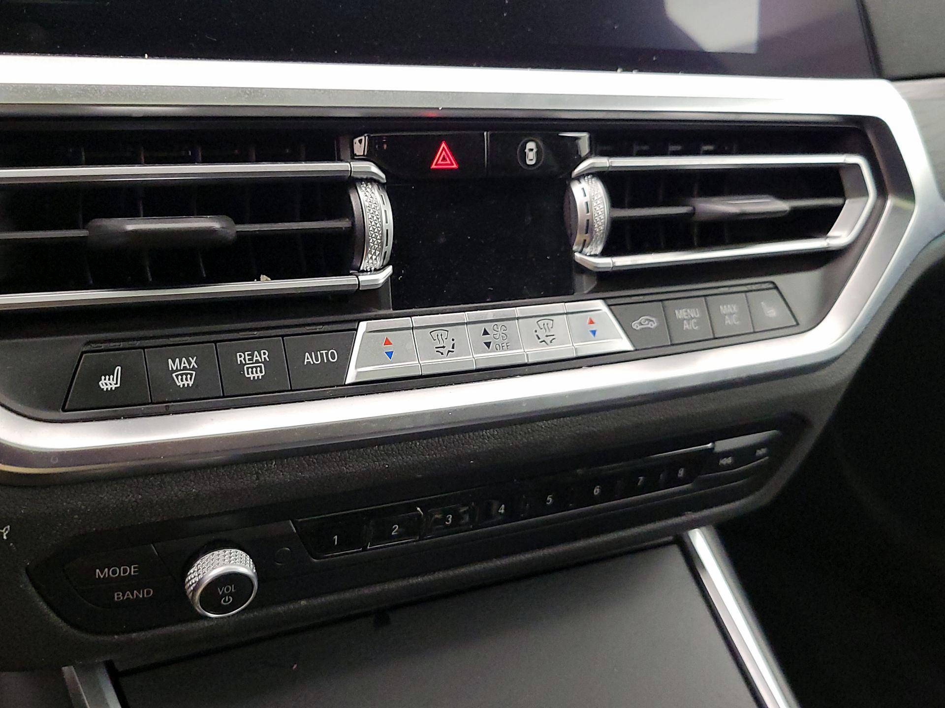 Thumbnail: 2021 BMW 3 Series - 17