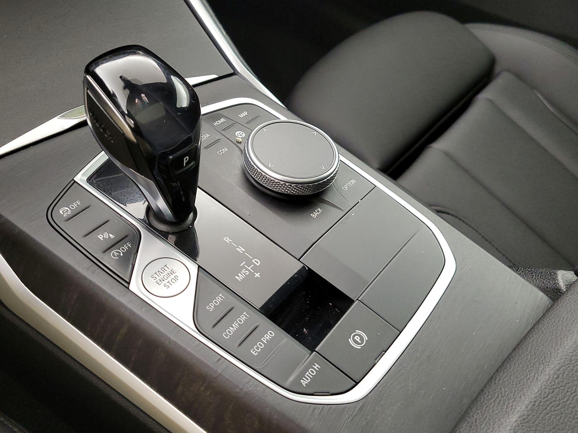 Thumbnail: 2021 BMW 3 Series - 18