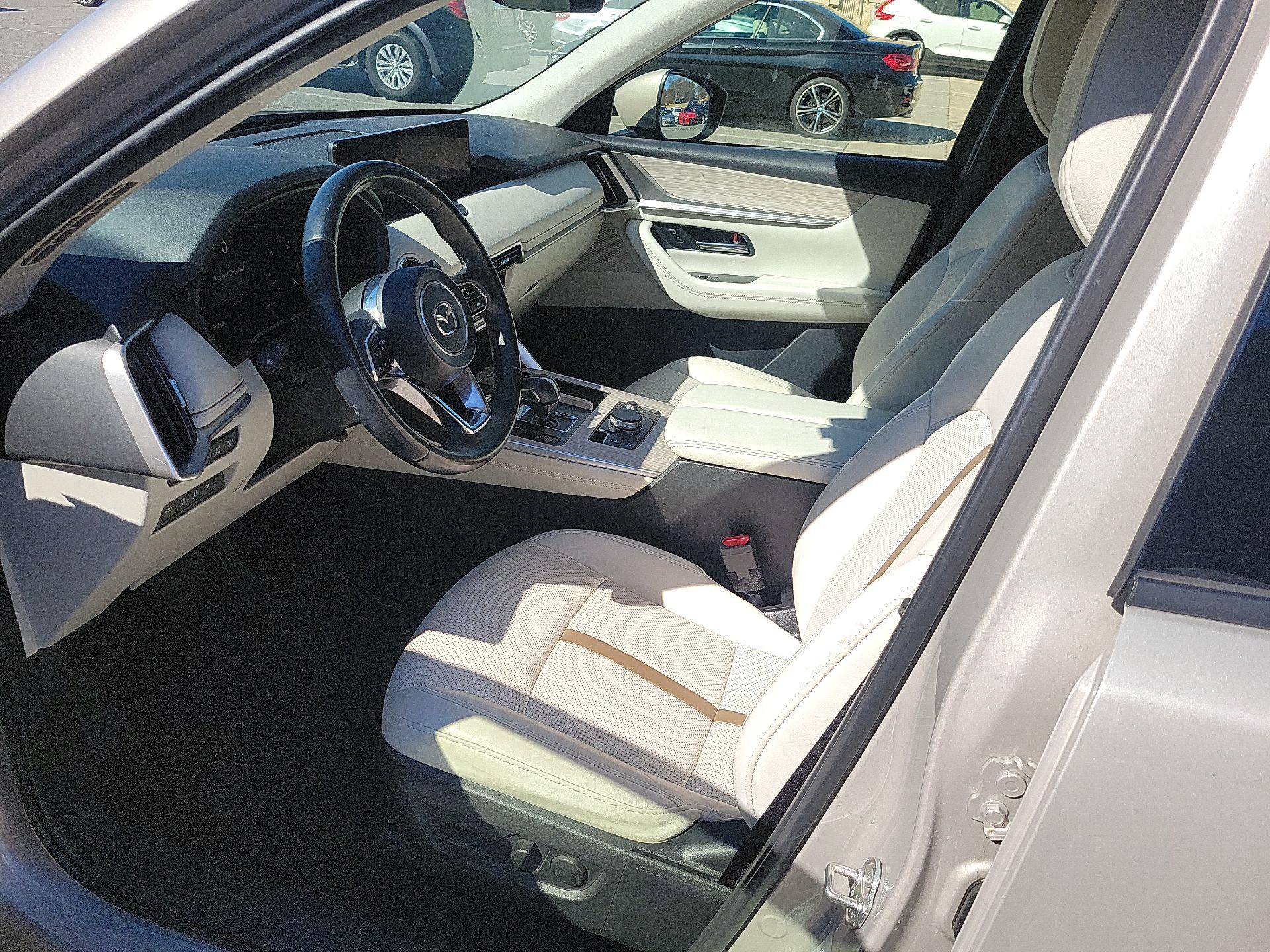 Thumbnail: 2024 Mazda CX-90 - 9