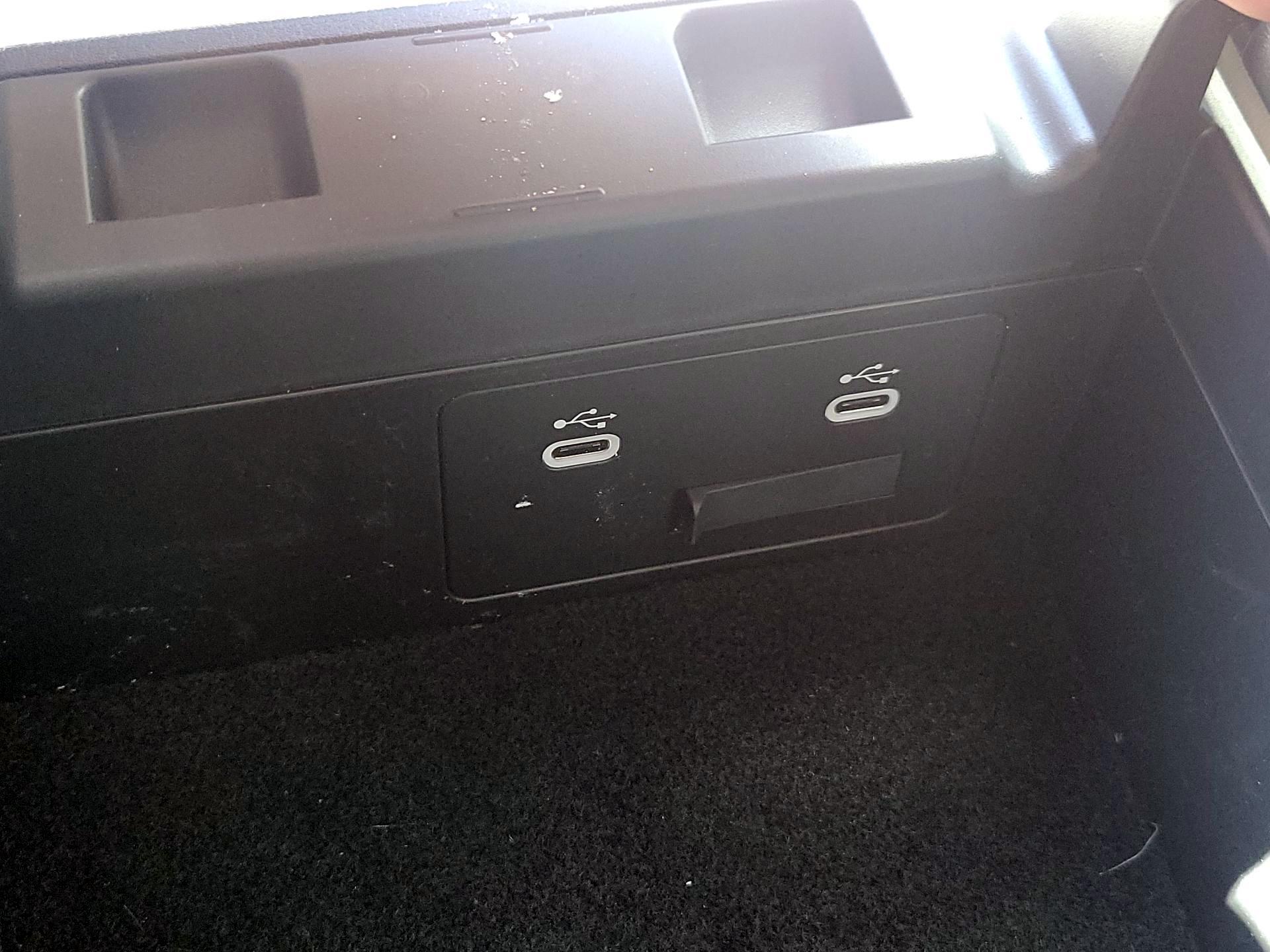 Thumbnail: 2024 Mazda CX-90 - 16