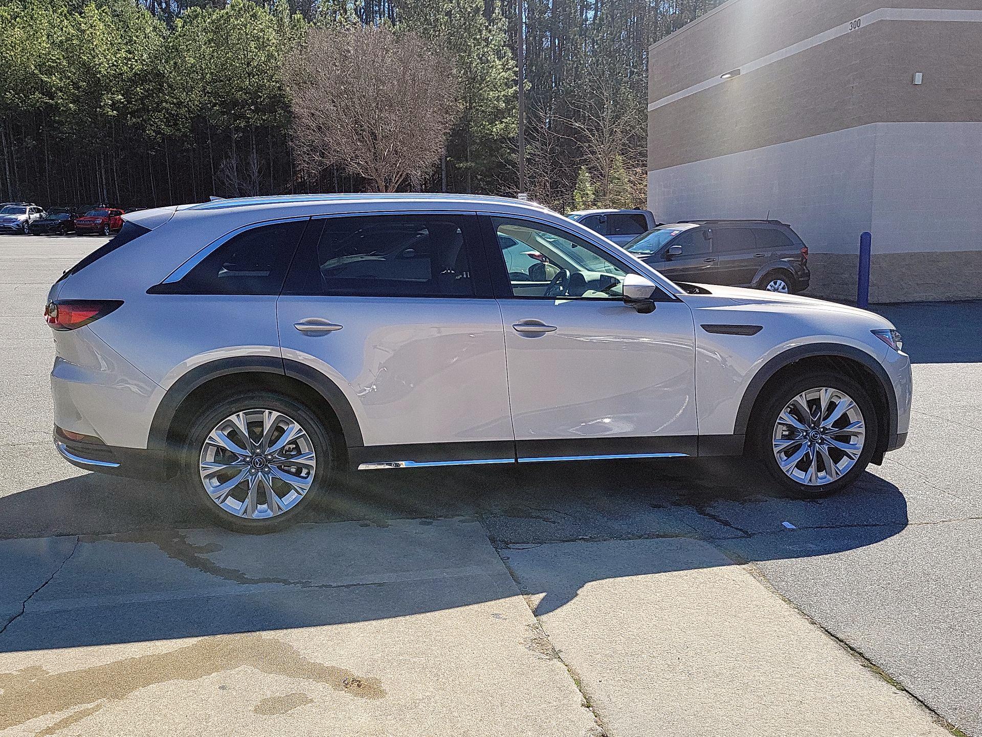 Thumbnail: 2024 Mazda CX-90 - 4