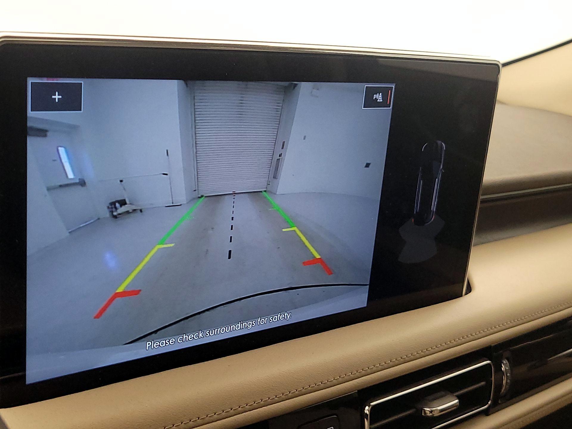 Thumbnail: 2021 Lincoln Nautilus - 15