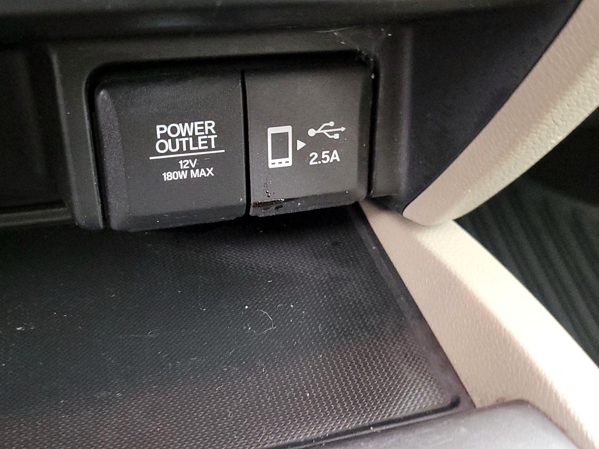 Thumbnail: 2019 Honda Pilot - 19