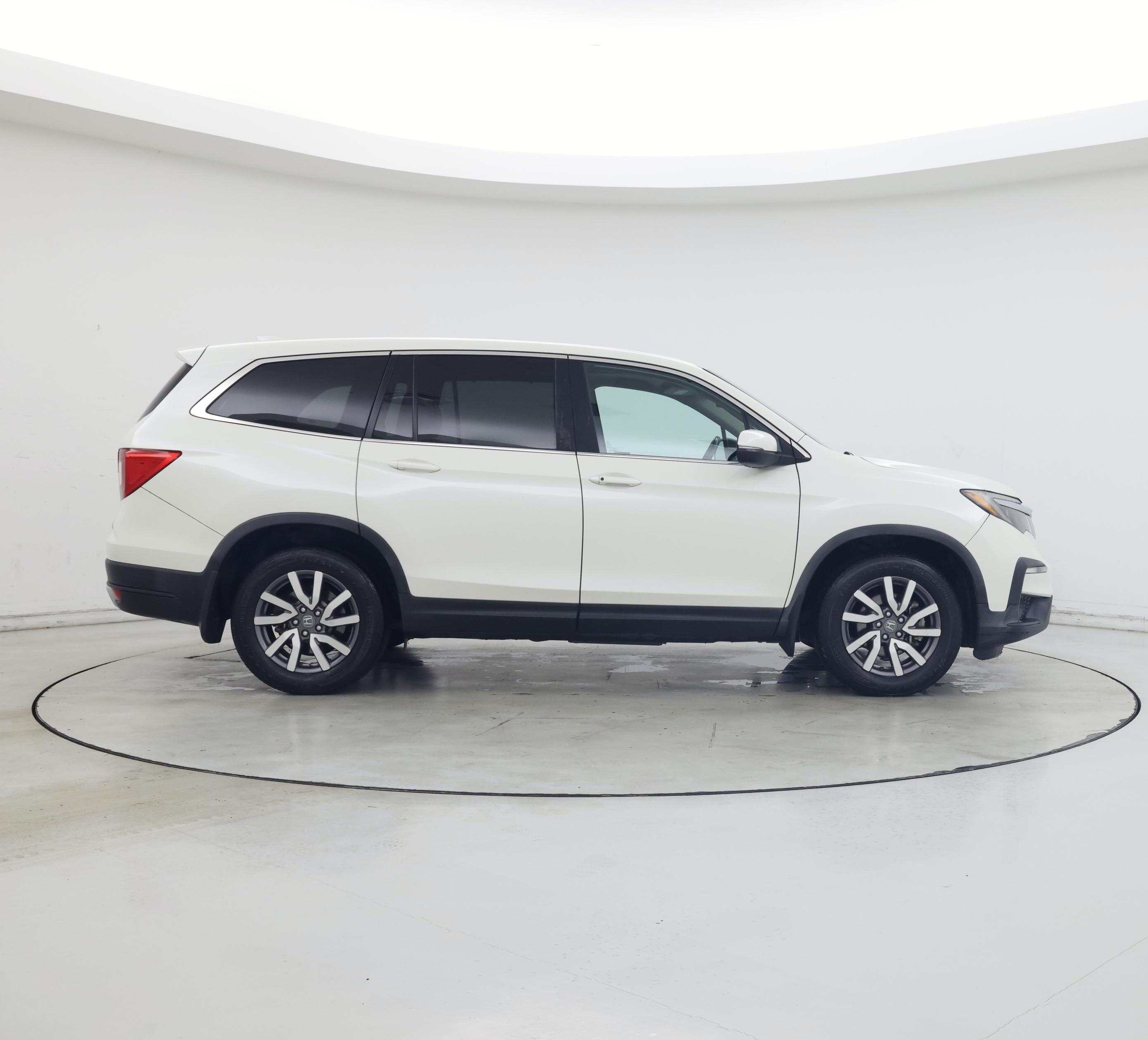 Thumbnail: 2019 Honda Pilot - 7