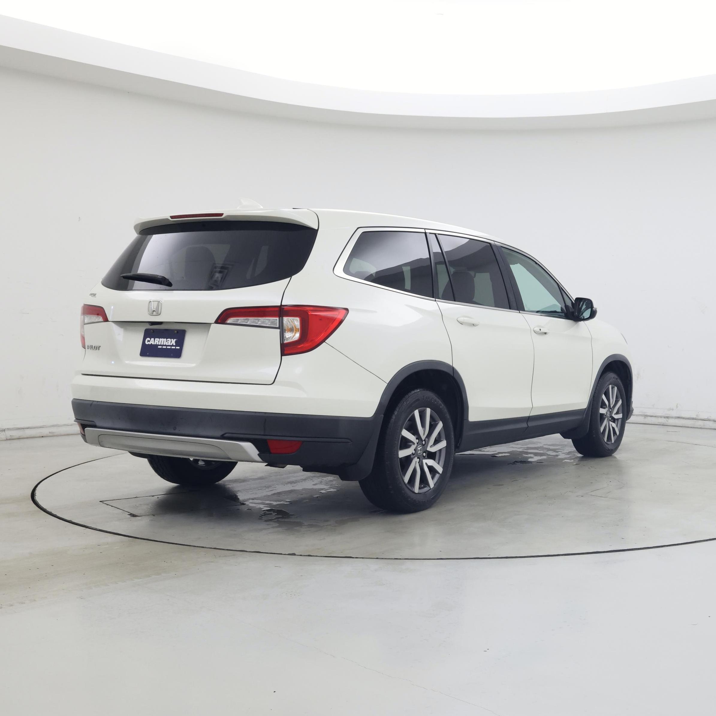 Thumbnail: 2019 Honda Pilot - 8