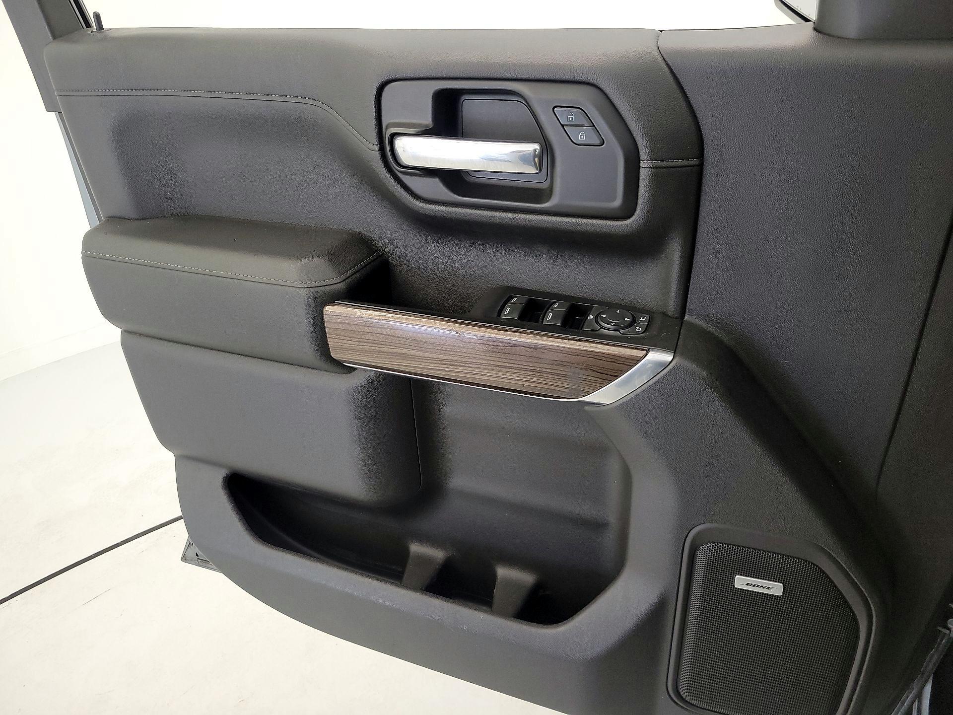 Thumbnail: 2019 Chevrolet Silverado 1500 - 12