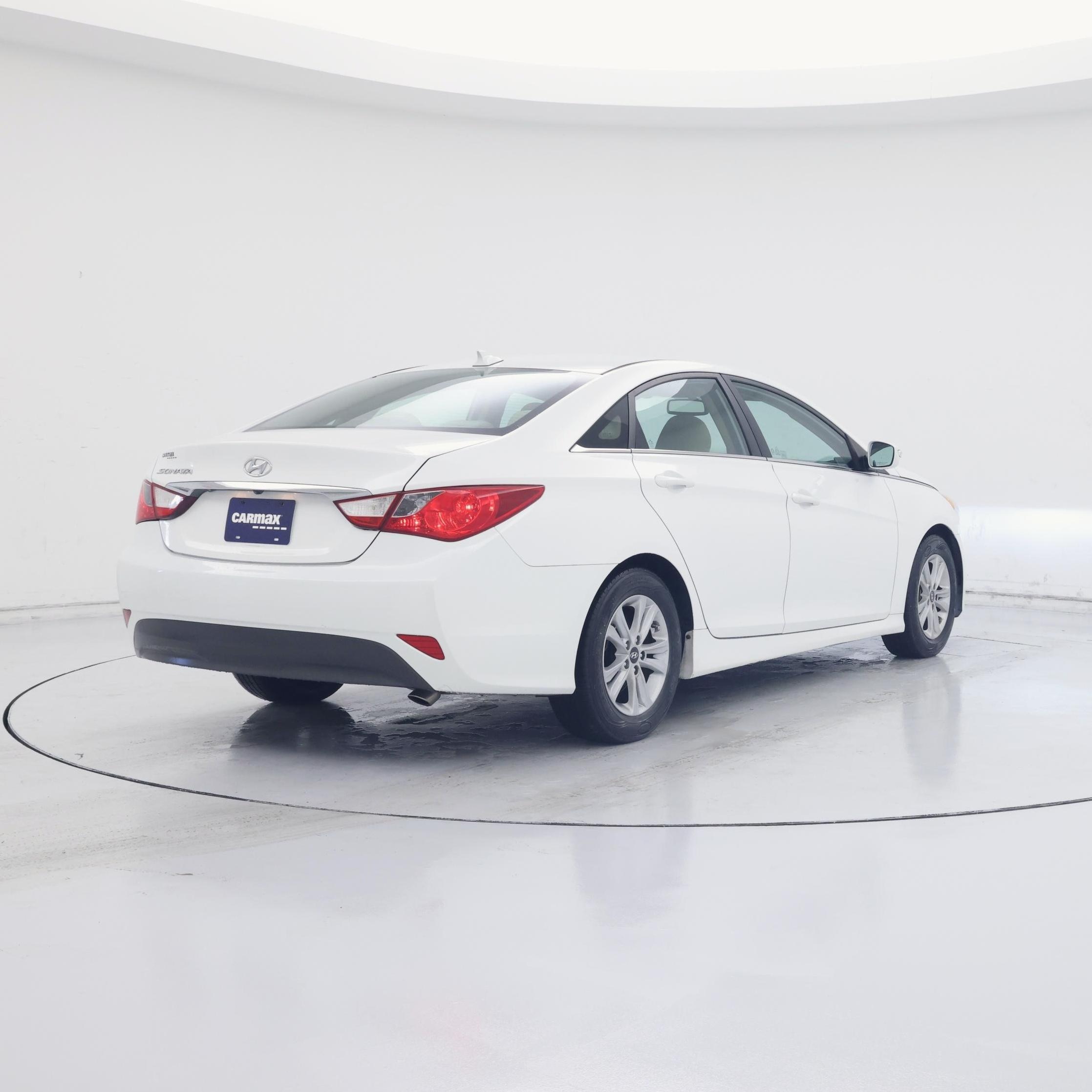 Thumbnail: 2014 Hyundai Sonata - 8