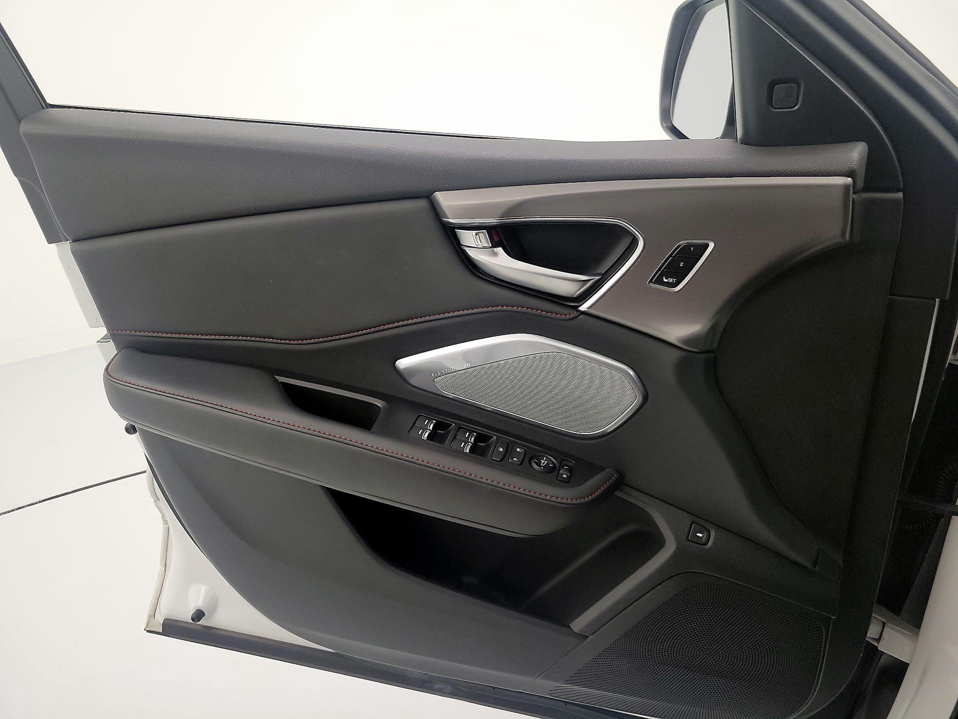 Thumbnail: 2021 Acura RDX - 12