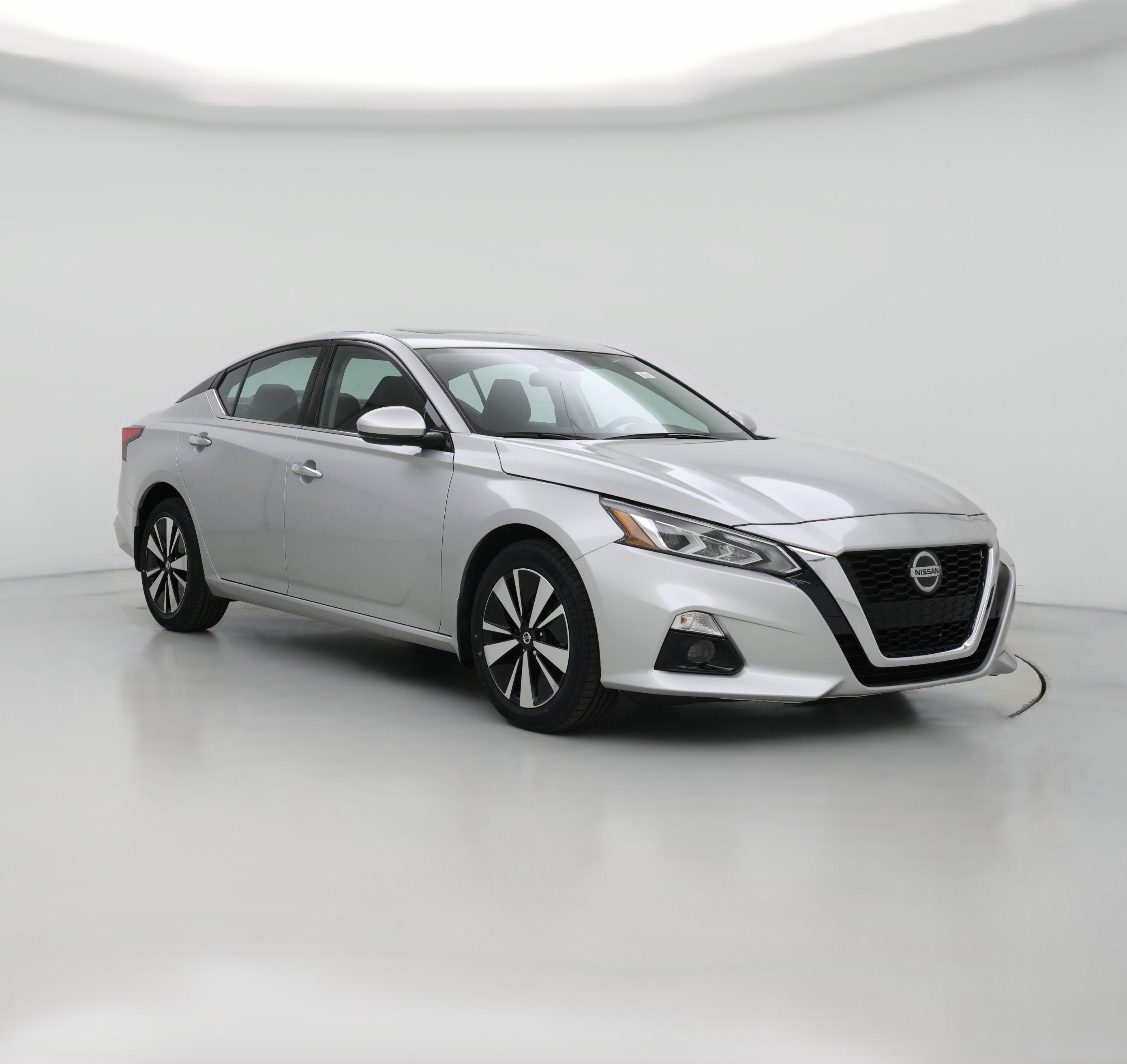 Thumbnail: 2022 Nissan Altima - 1