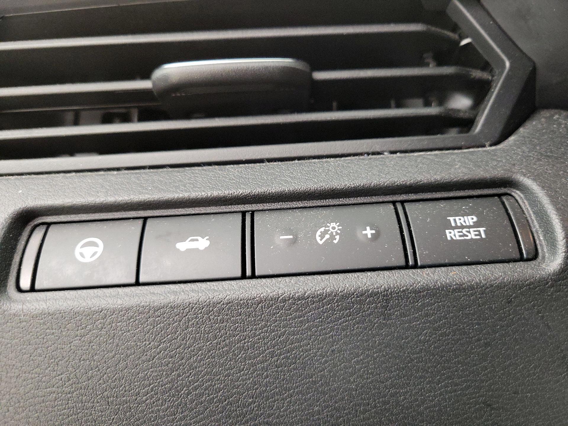 Thumbnail: 2022 Nissan Altima - 13