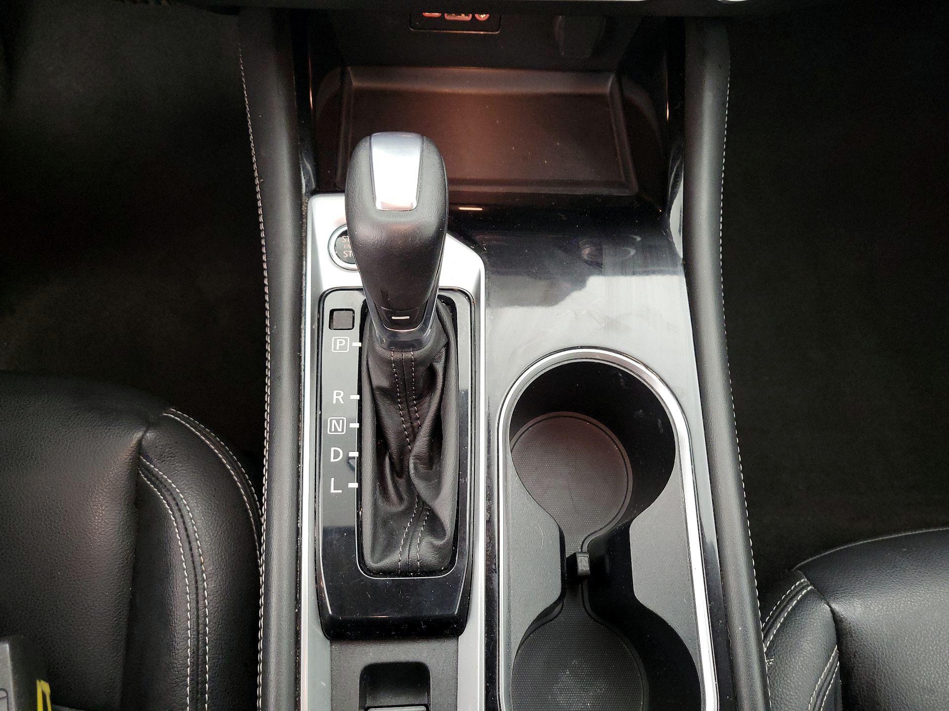 Thumbnail: 2022 Nissan Altima - 18