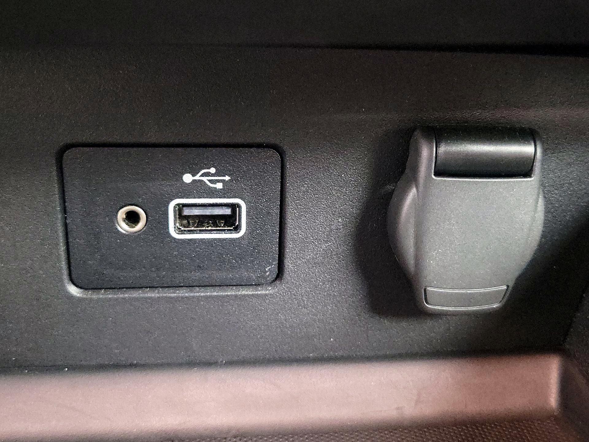 Thumbnail: 2023 Nissan Altima - 18