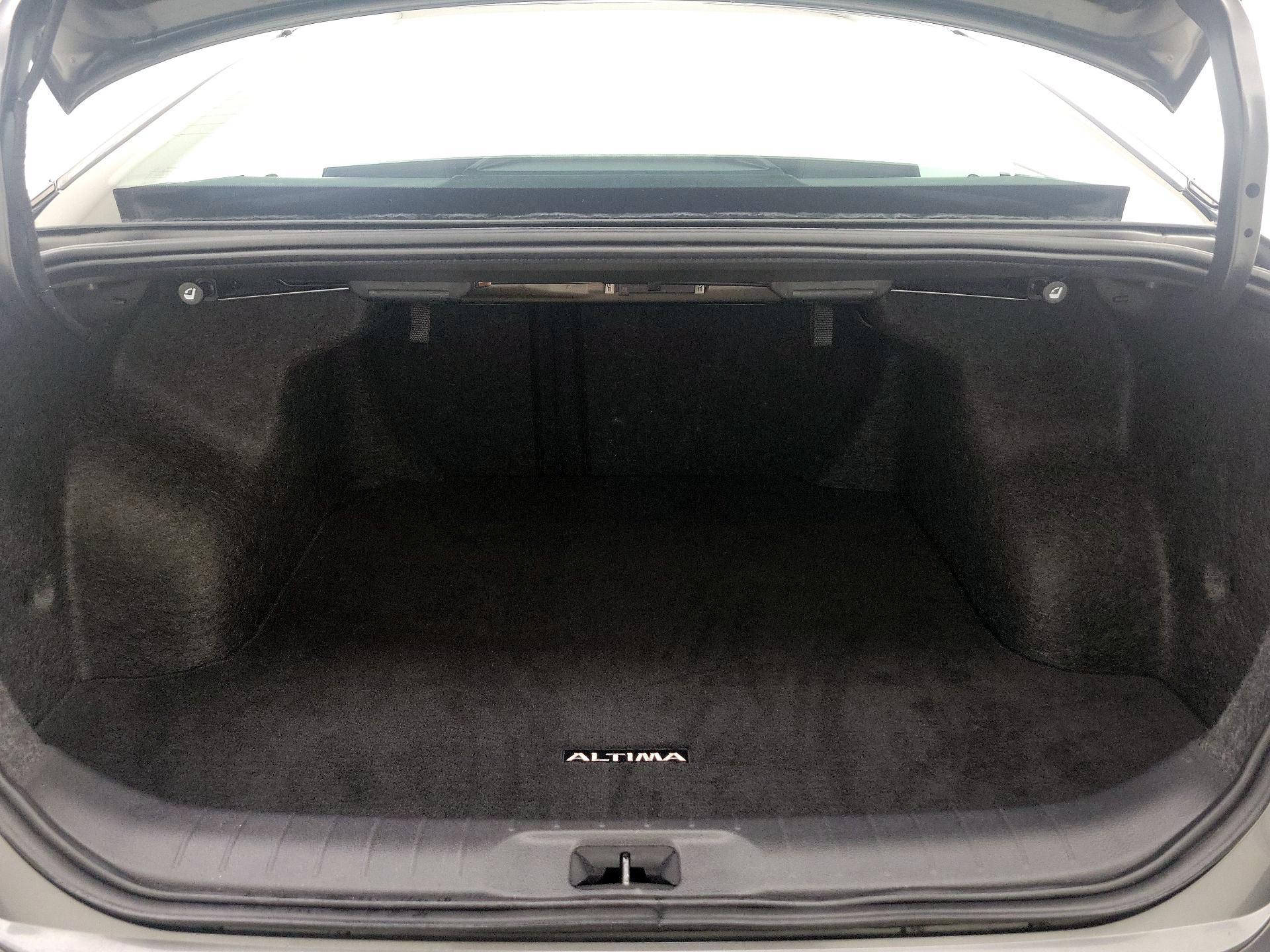 Thumbnail: 2023 Nissan Altima - 20