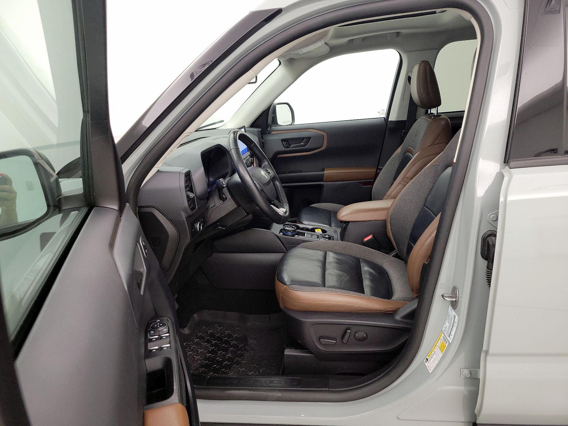 Thumbnail: 2023 Ford Bronco Sport - 11