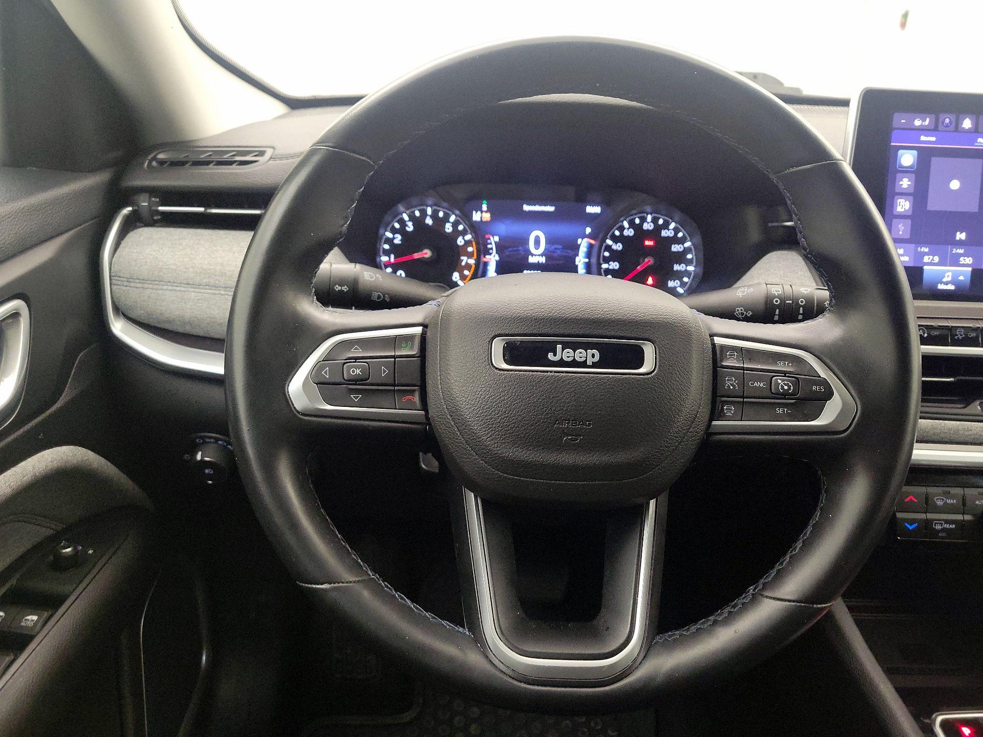 Thumbnail: 2022 Jeep Compass - 10