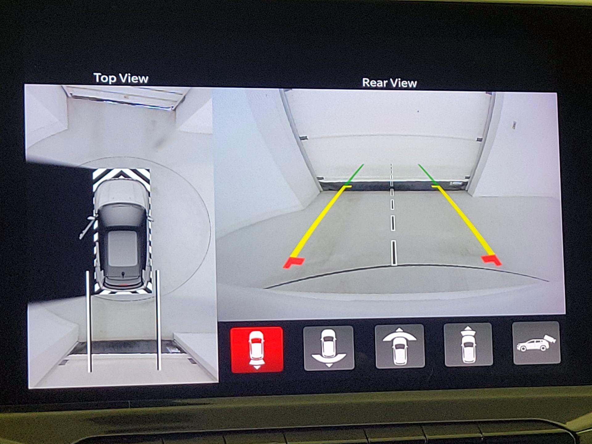 Thumbnail: 2022 Jeep Compass - 14