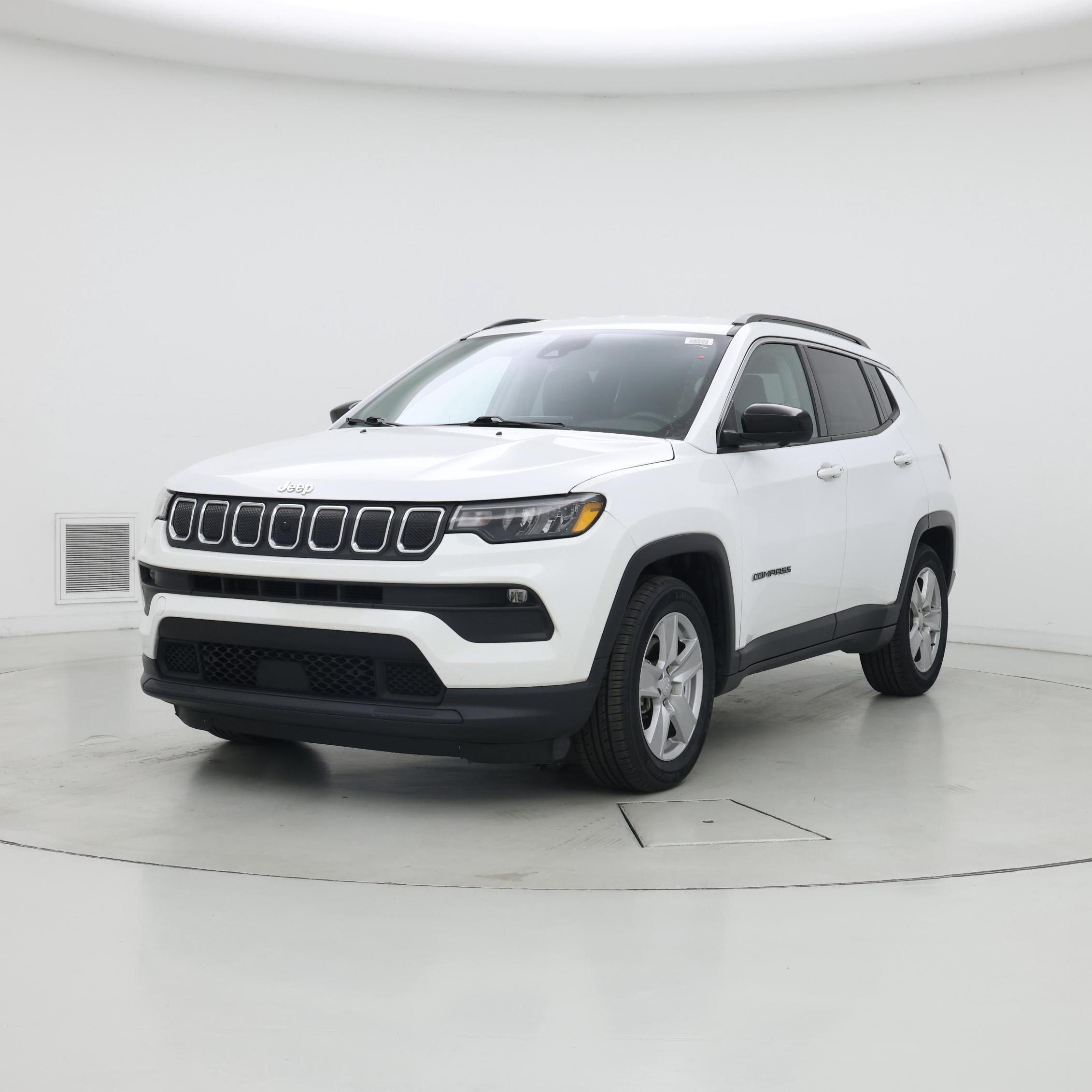 Thumbnail: 2022 Jeep Compass - 4