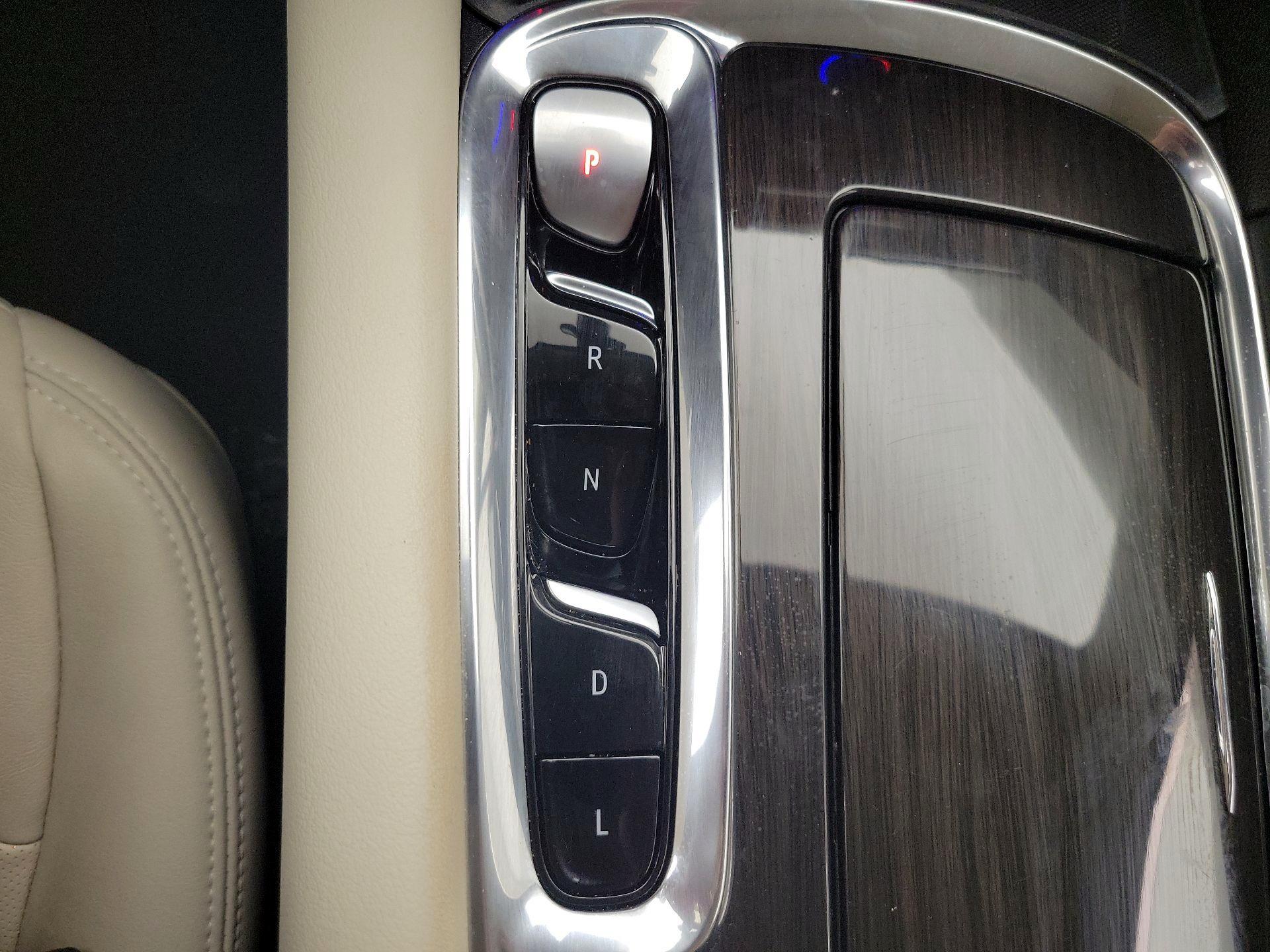 Thumbnail: 2023 Buick Enclave - 17