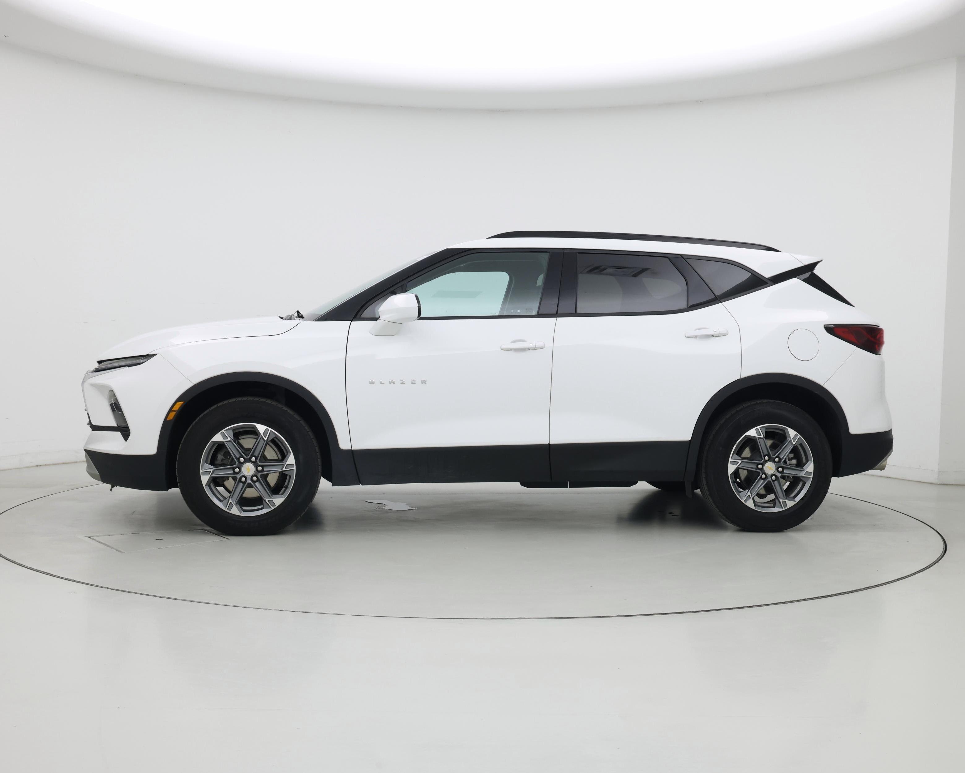 Thumbnail: 2024 Chevrolet Blazer - 3