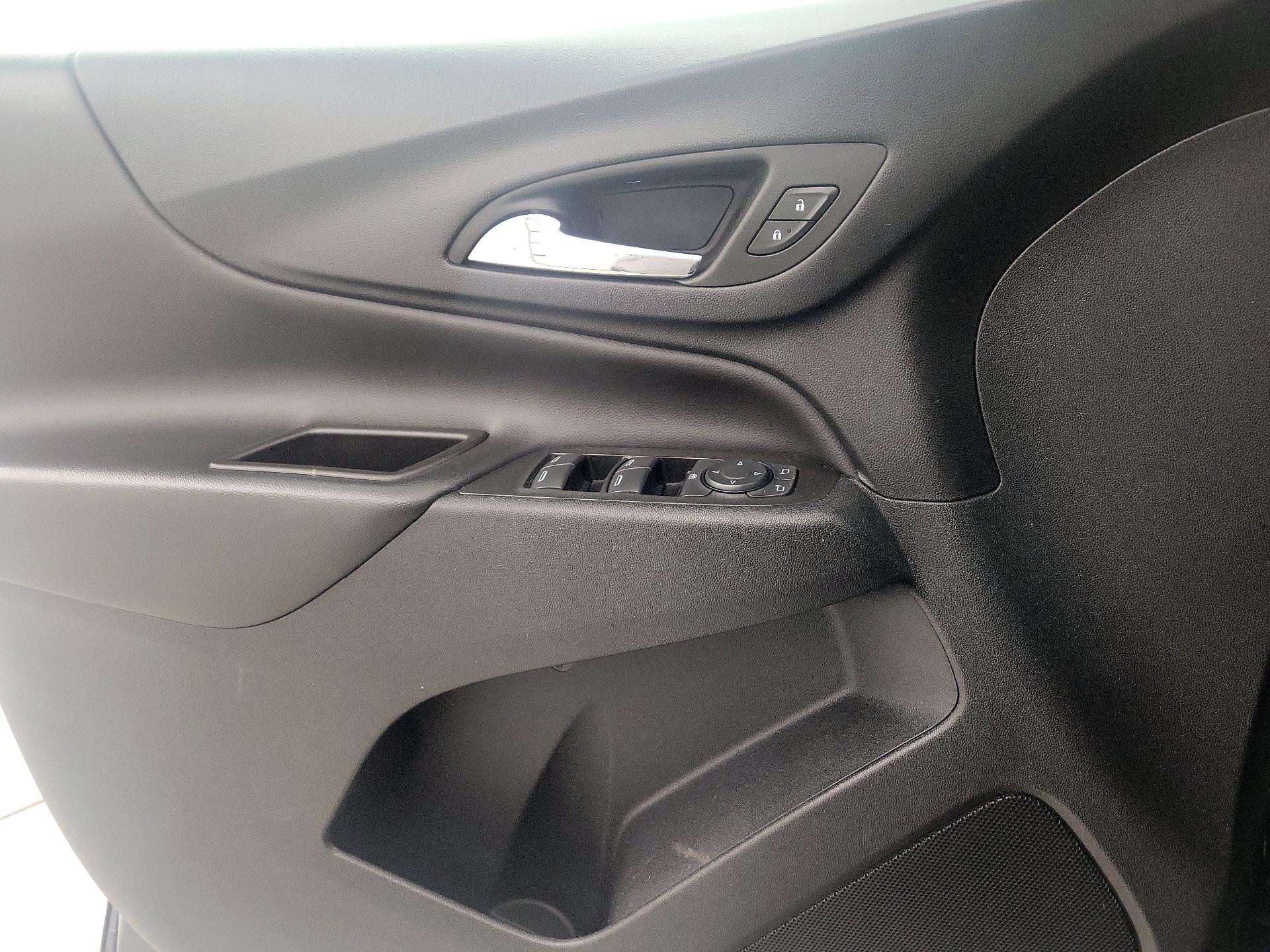 Thumbnail: 2023 Chevrolet Equinox - 12