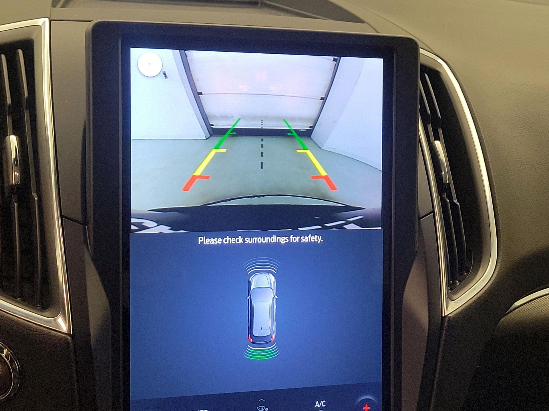 Thumbnail: 2023 Ford Edge - 14