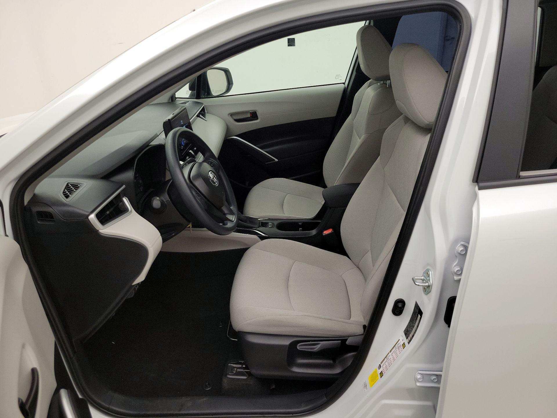 Thumbnail: 2025 Toyota Corolla Cross - 11