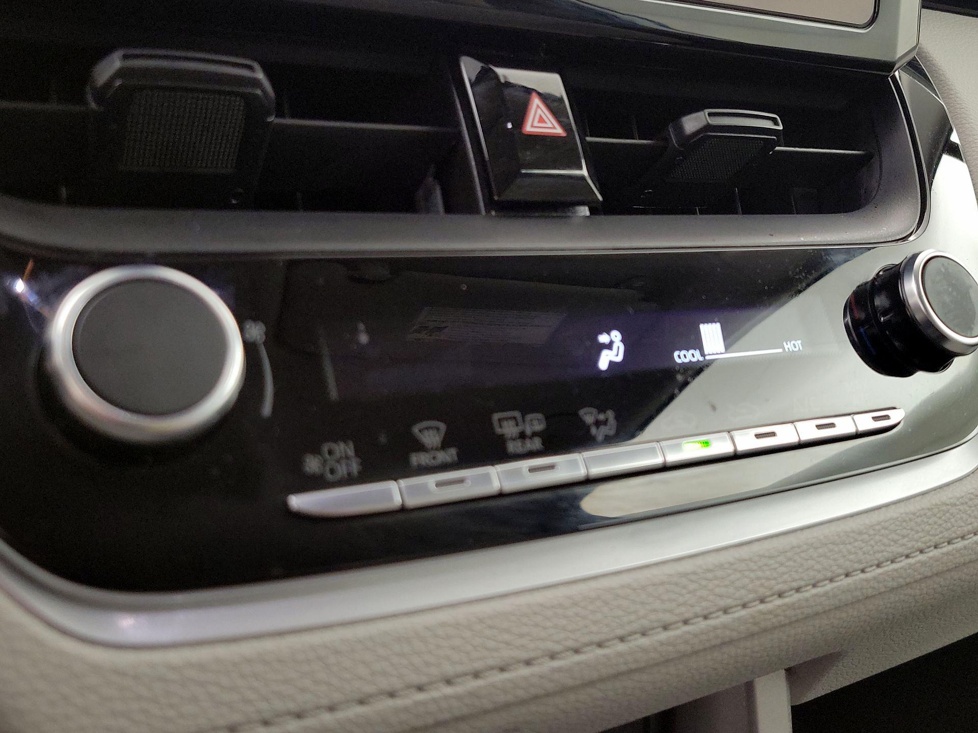 Thumbnail: 2025 Toyota Corolla Cross - 16