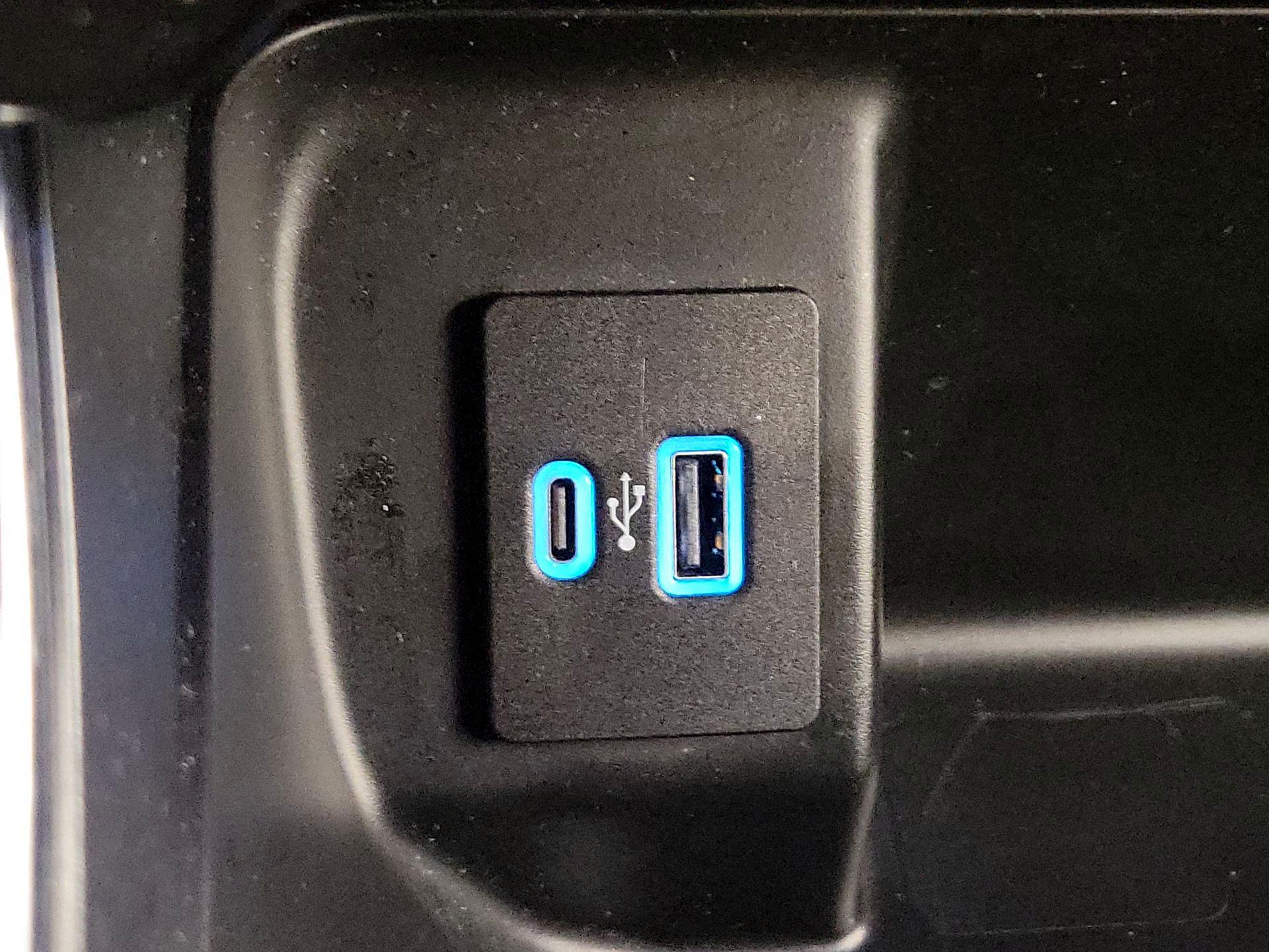 Thumbnail: 2023 Ford F-150 - 19