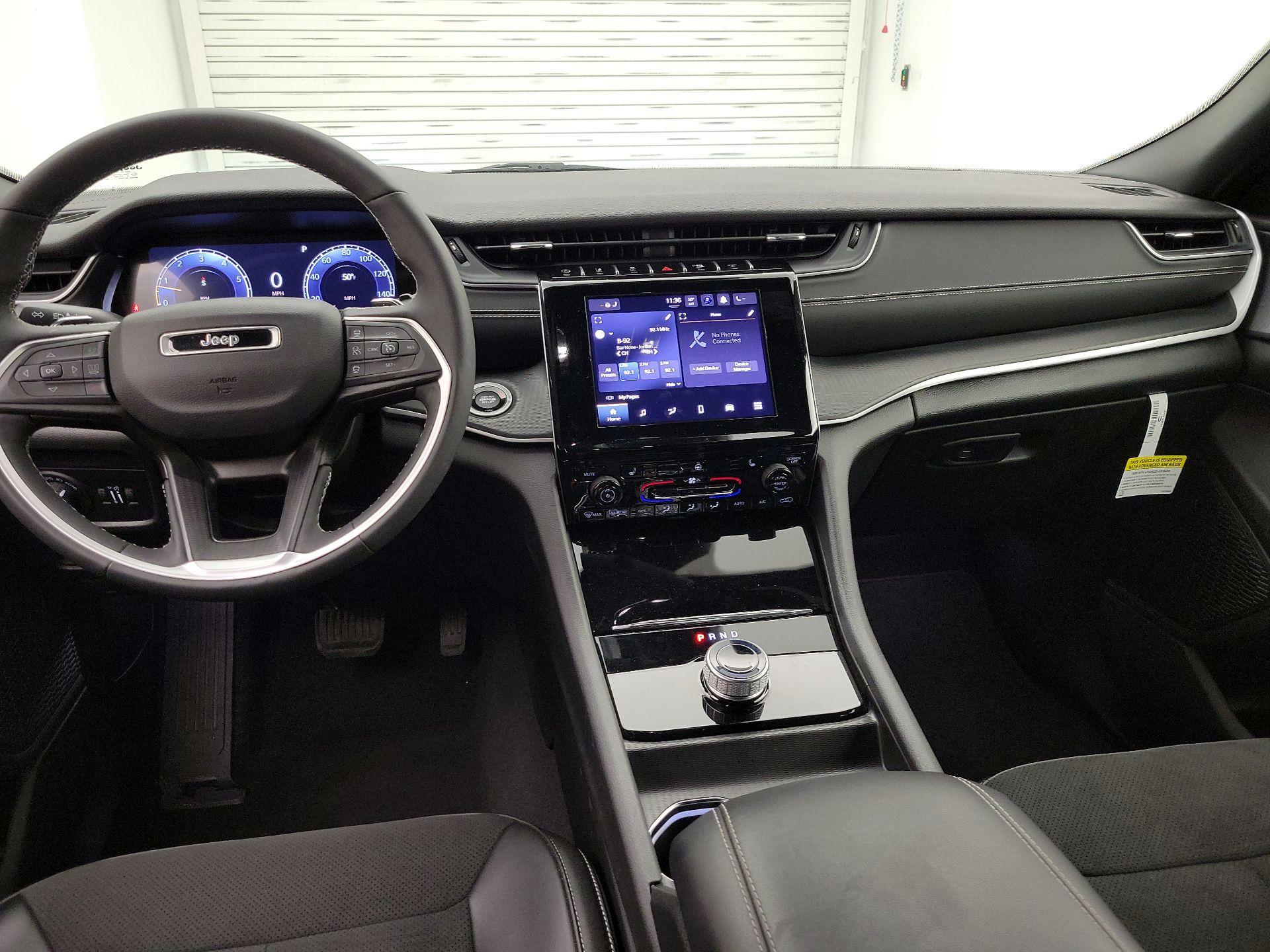 Thumbnail: 2024 Jeep Grand Cherokee - 9