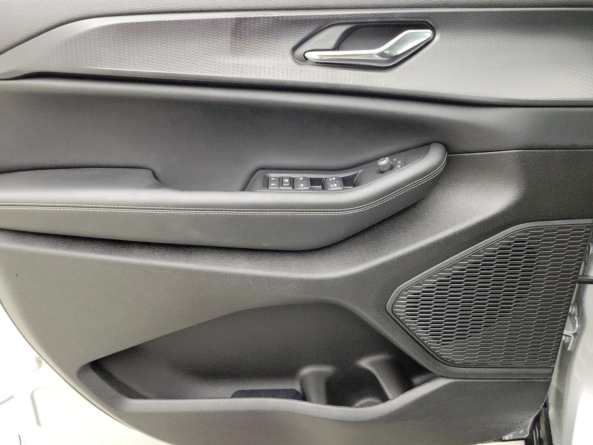 Thumbnail: 2024 Jeep Grand Cherokee - 12