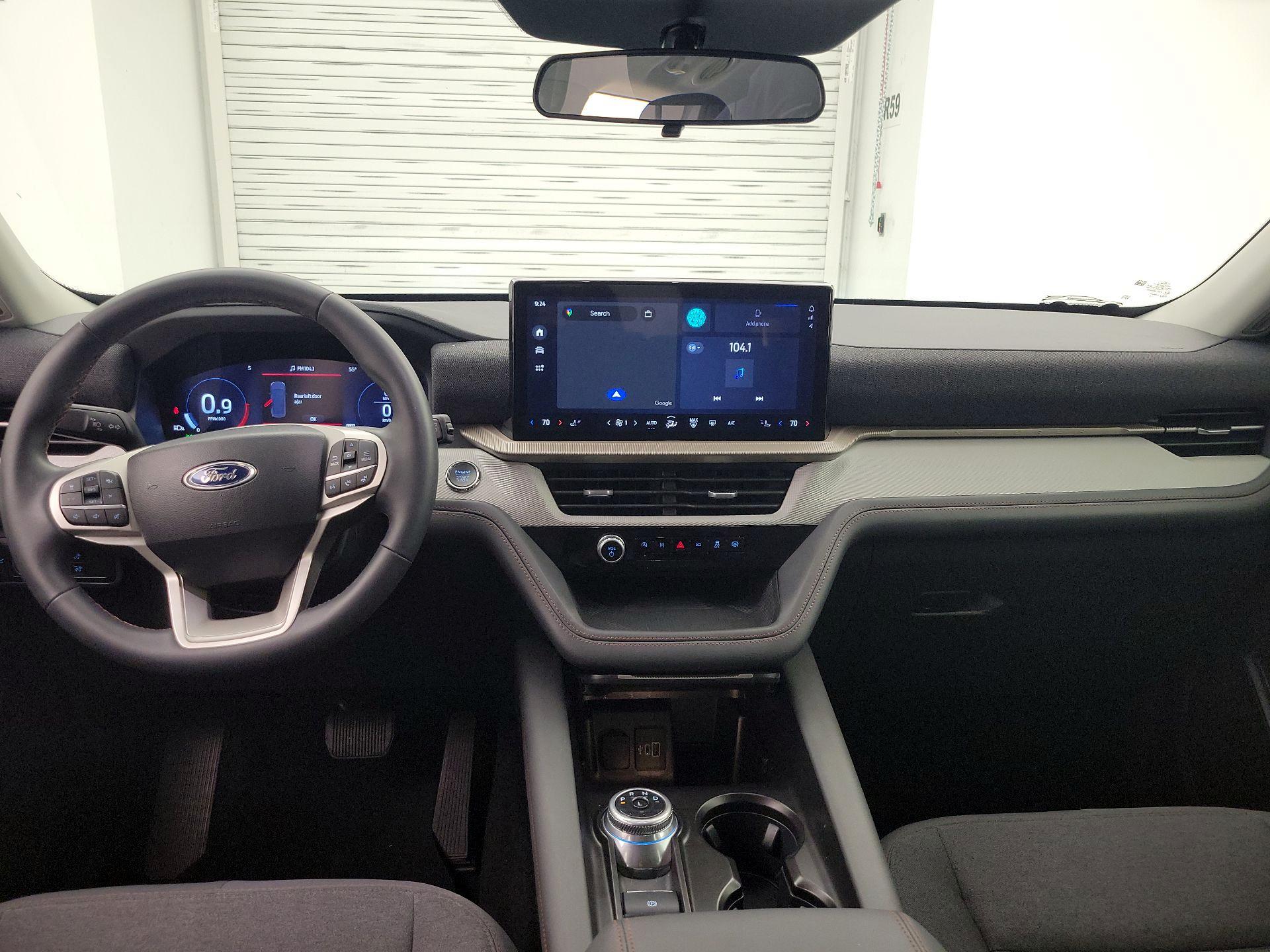 Thumbnail: 2025 Ford Explorer - 9