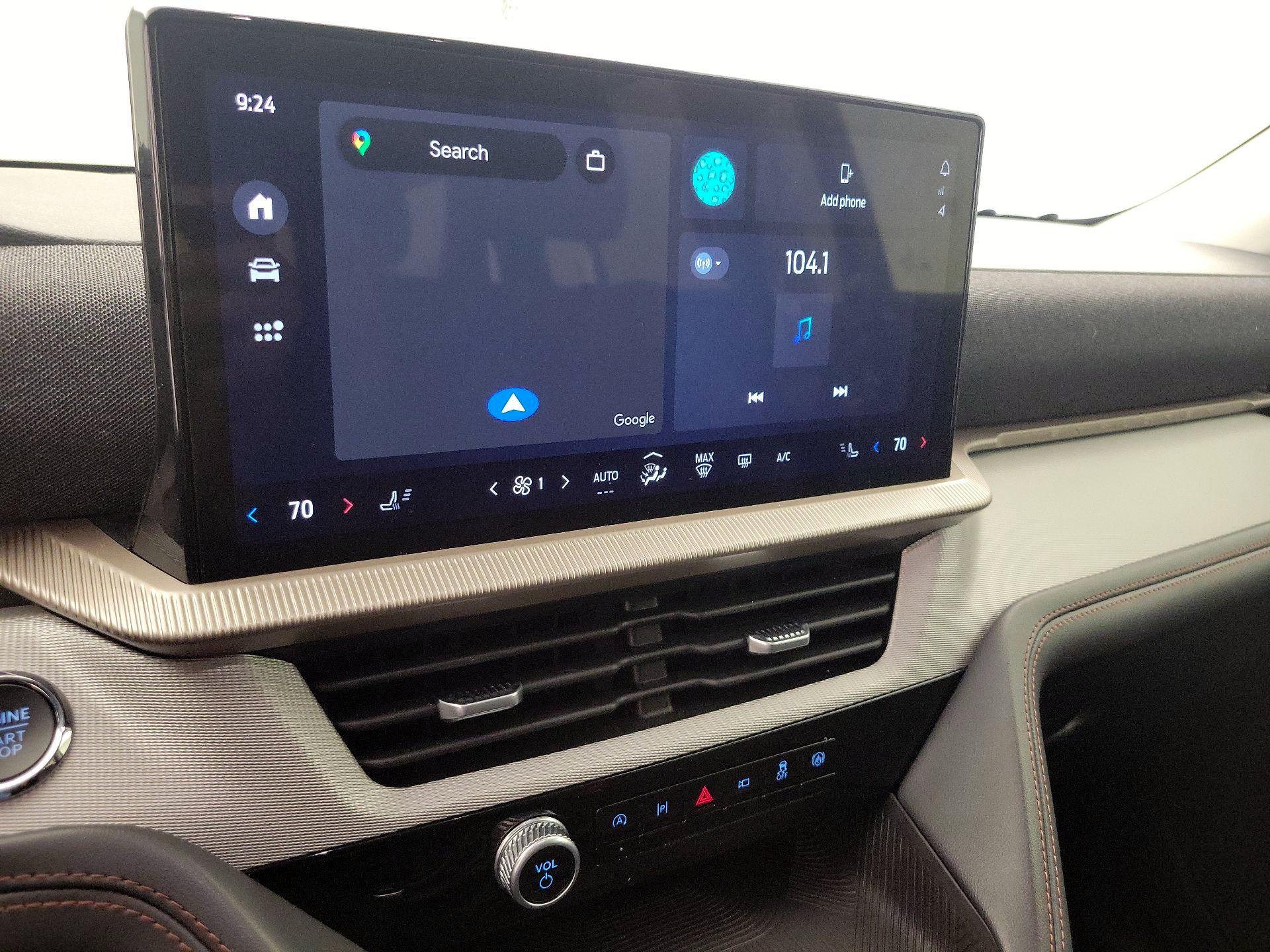 Thumbnail: 2025 Ford Explorer - 16