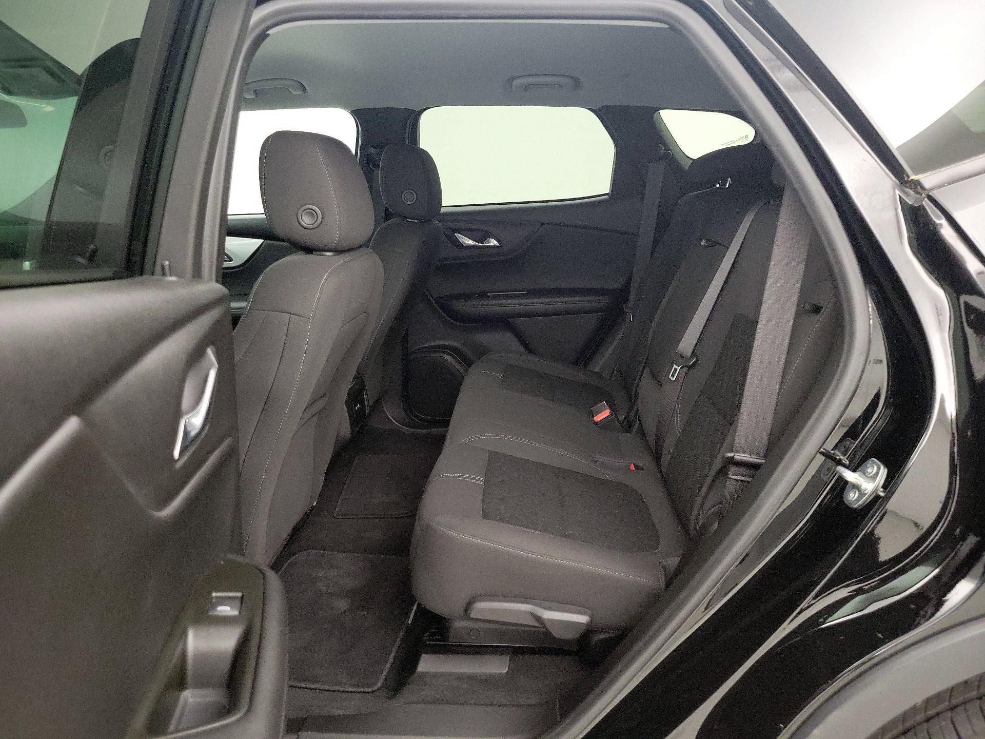 Thumbnail: 2021 Chevrolet Blazer - 20