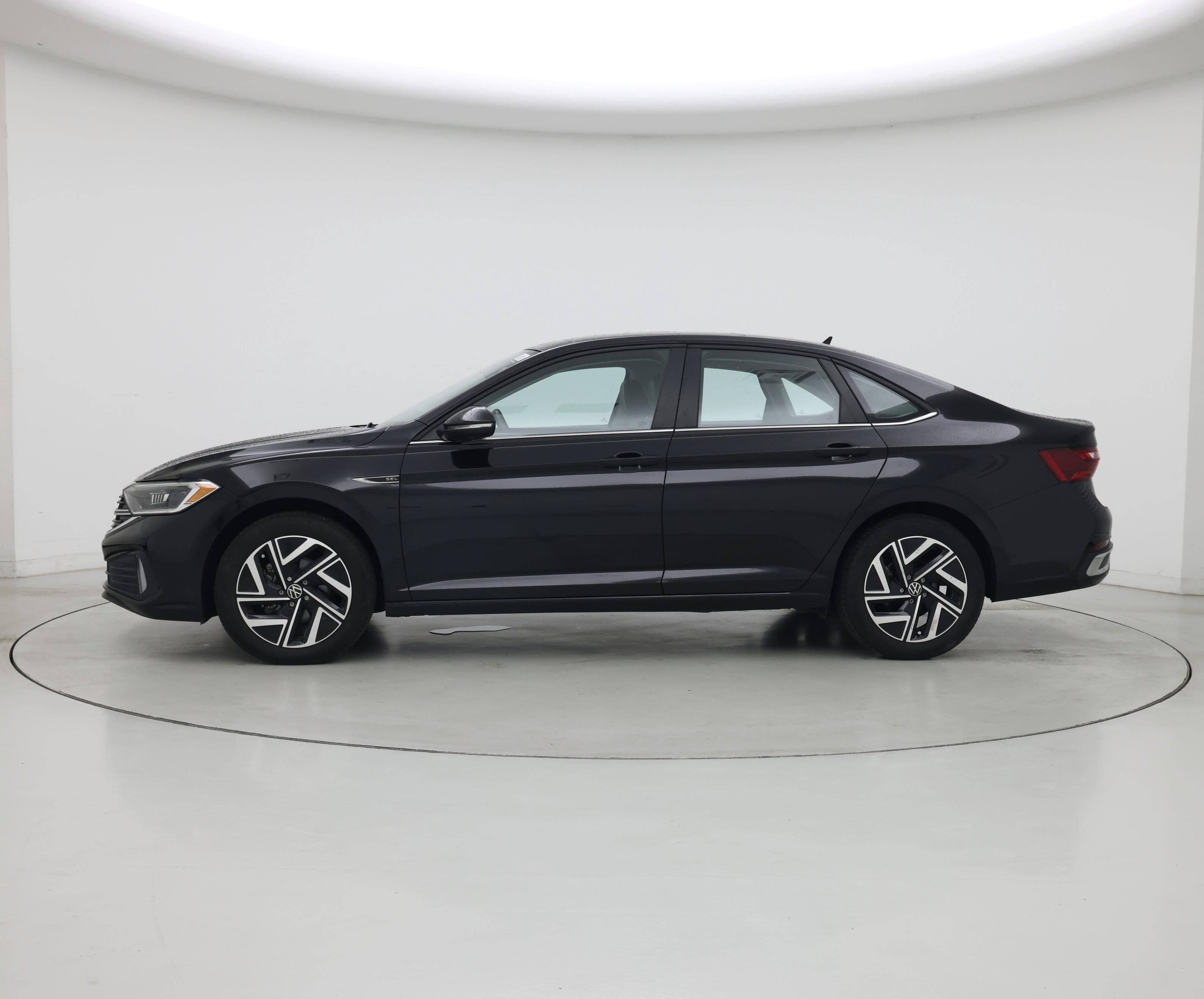Thumbnail: 2024 Volkswagen Jetta - 3