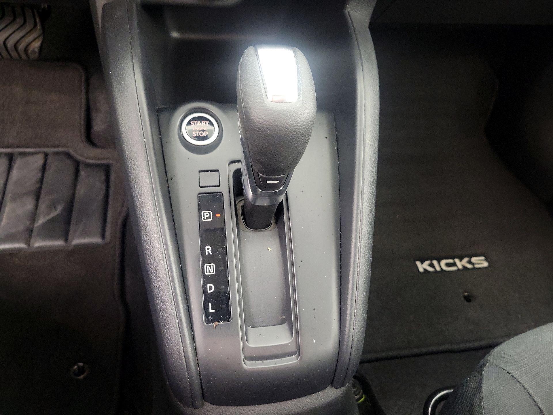 Thumbnail: 2024 Nissan Kicks - 17