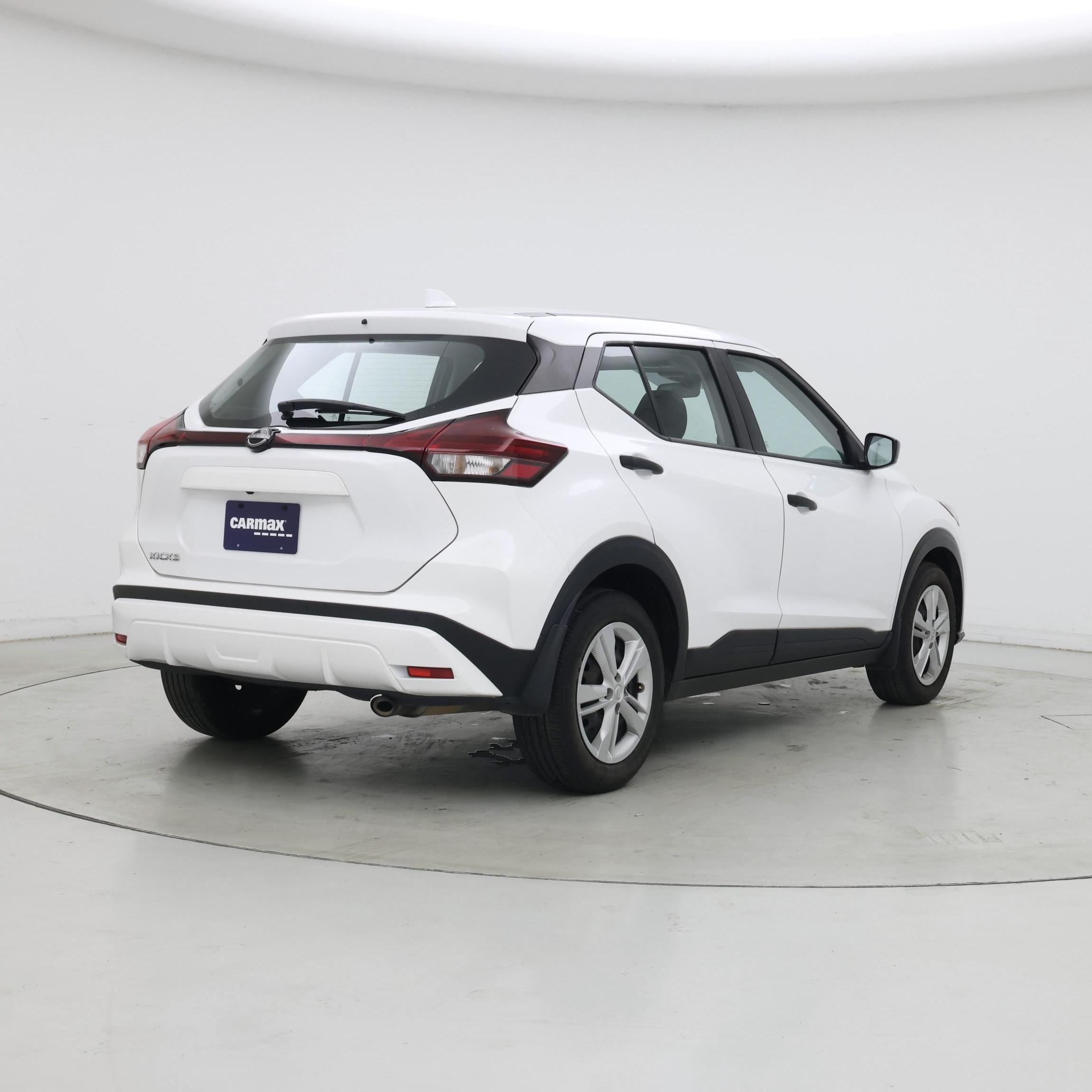Thumbnail: 2024 Nissan Kicks - 8