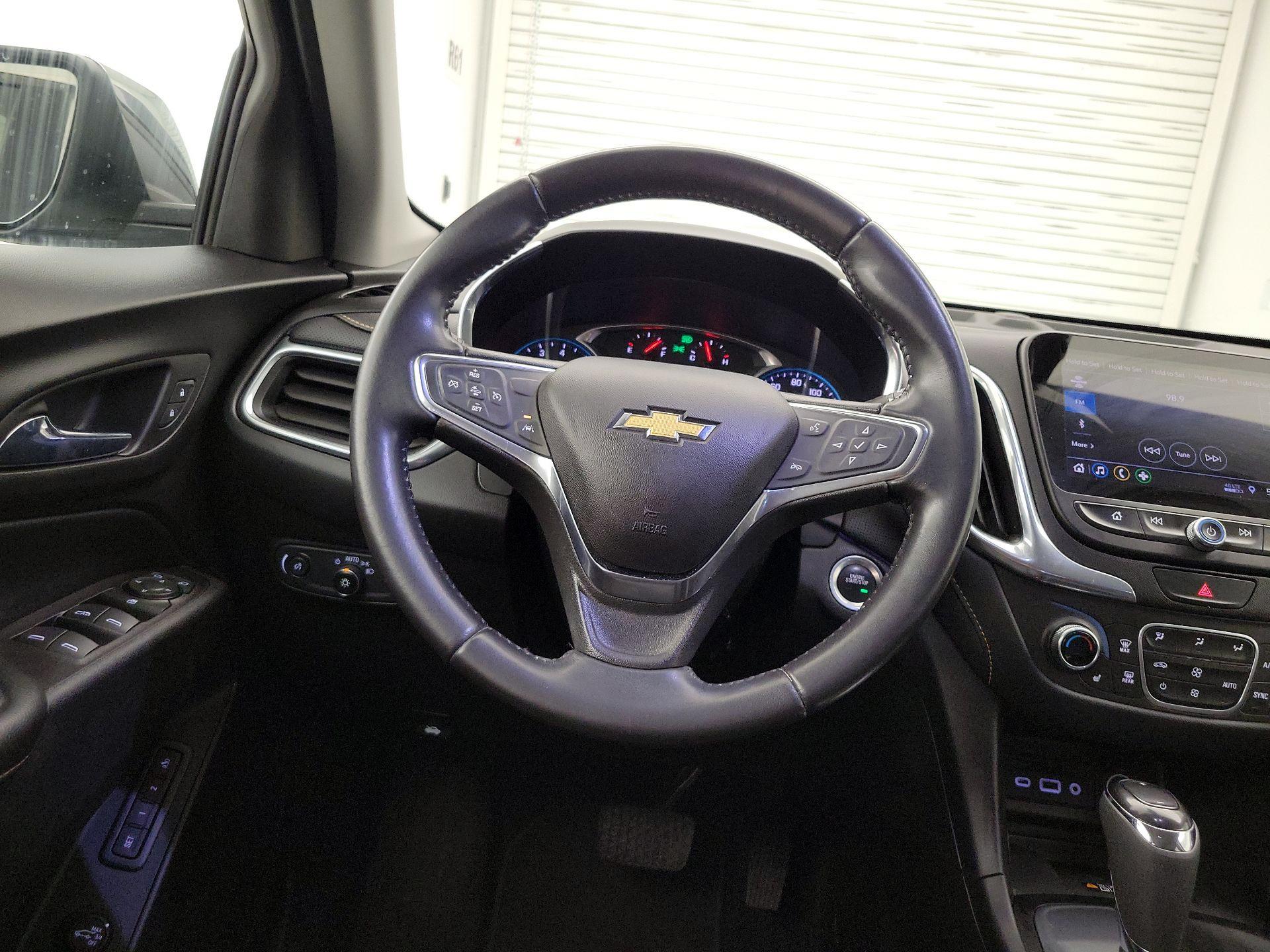 Thumbnail: 2020 Chevrolet Equinox - 10