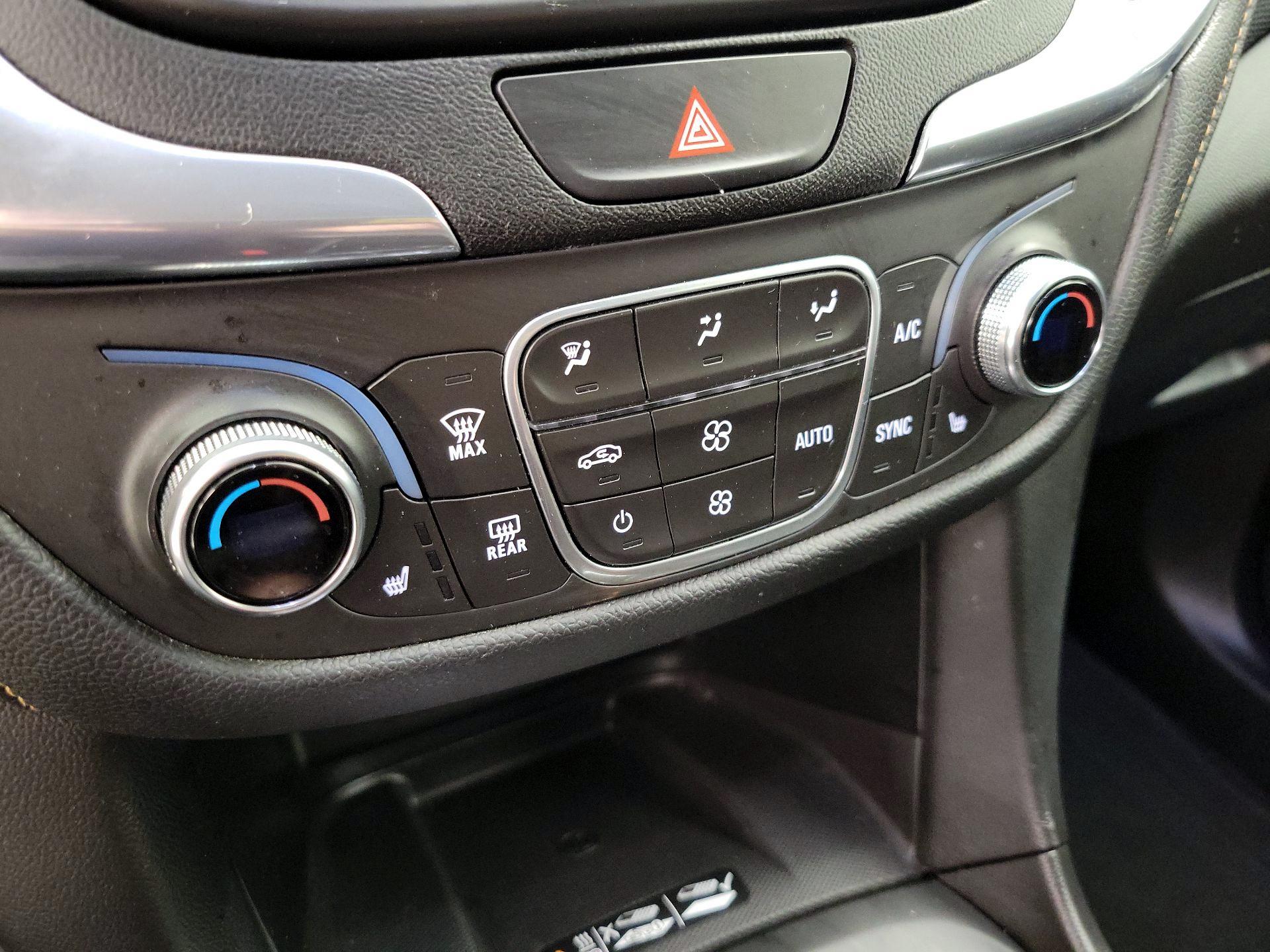 Thumbnail: 2020 Chevrolet Equinox - 16