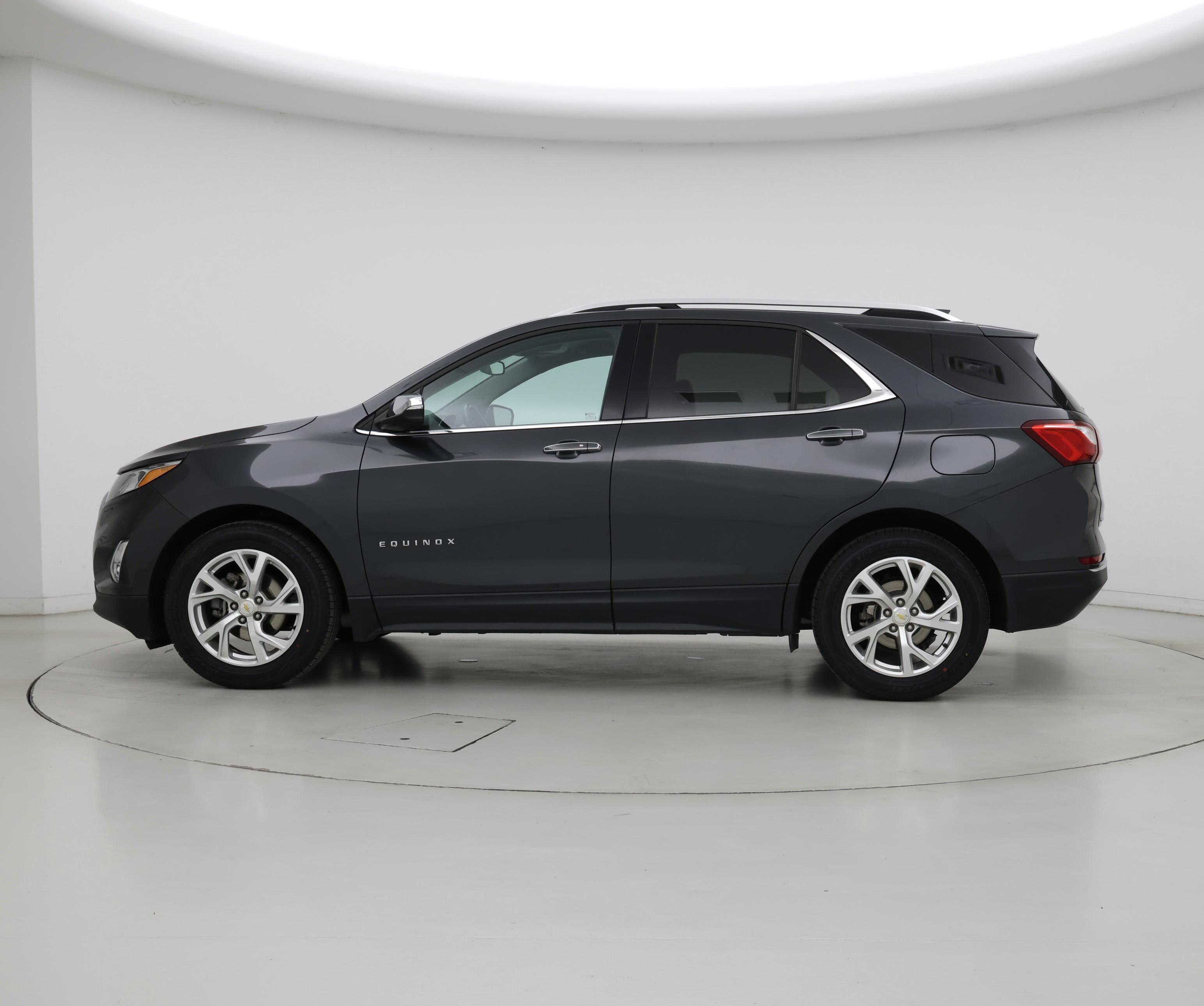 Thumbnail: 2020 Chevrolet Equinox - 3