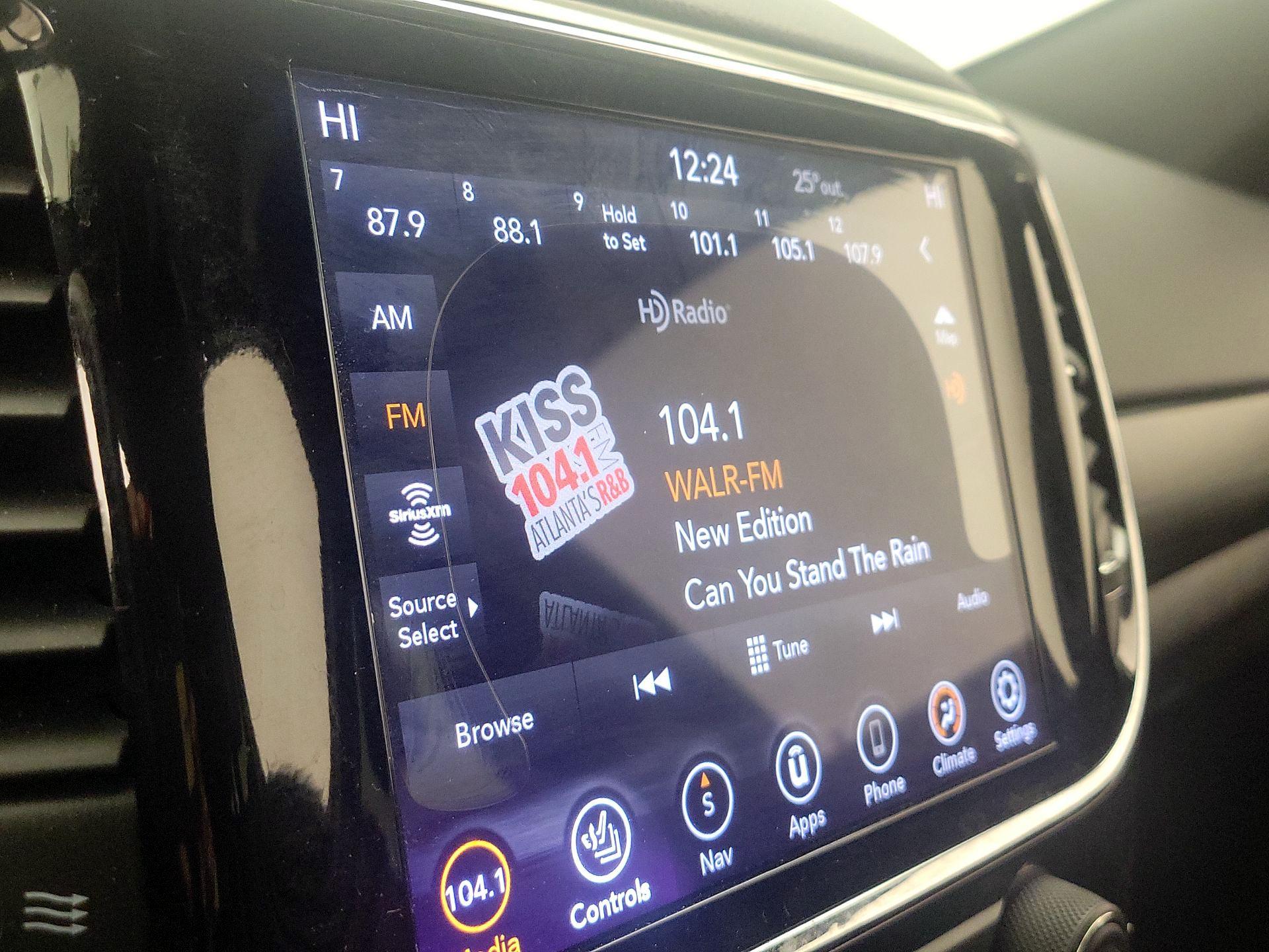 Thumbnail: 2020 Jeep Grand Cherokee - 16