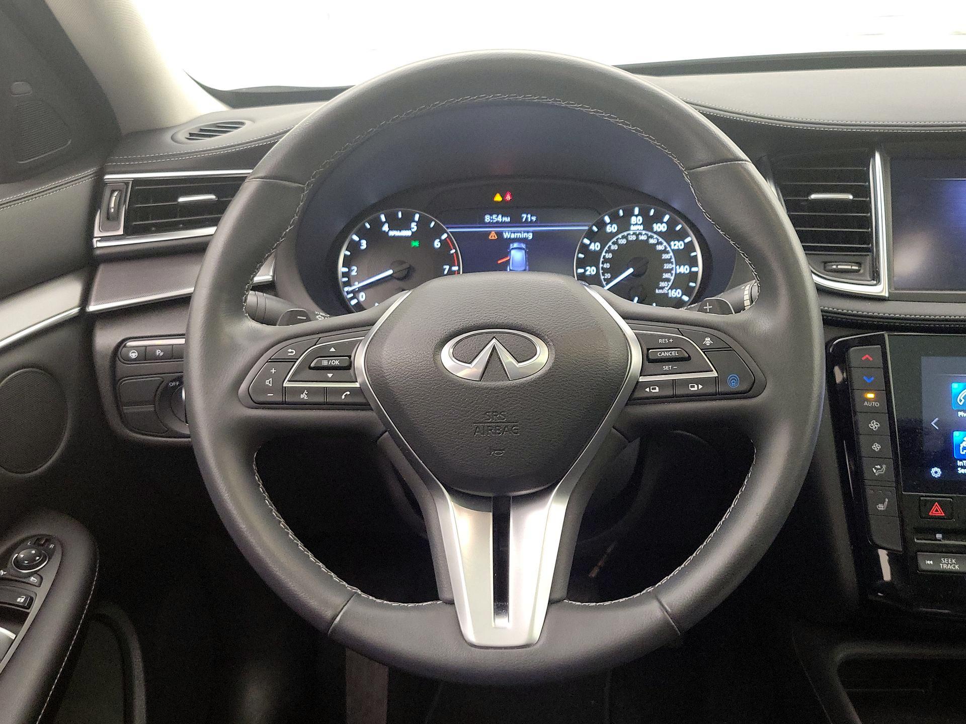 Thumbnail: 2023 INFINITI QX50 - 10