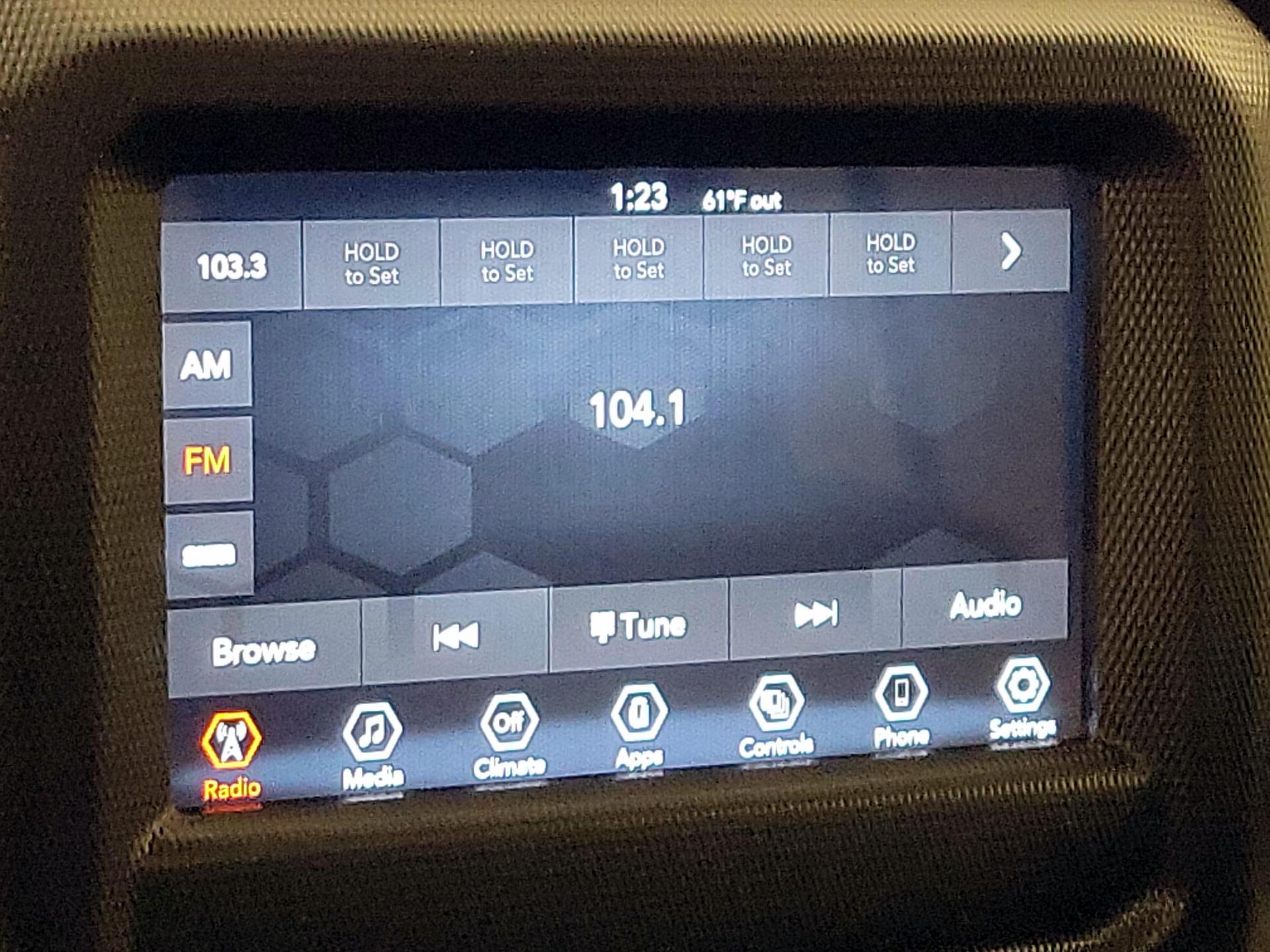 Thumbnail: 2021 Jeep Gladiator - 15