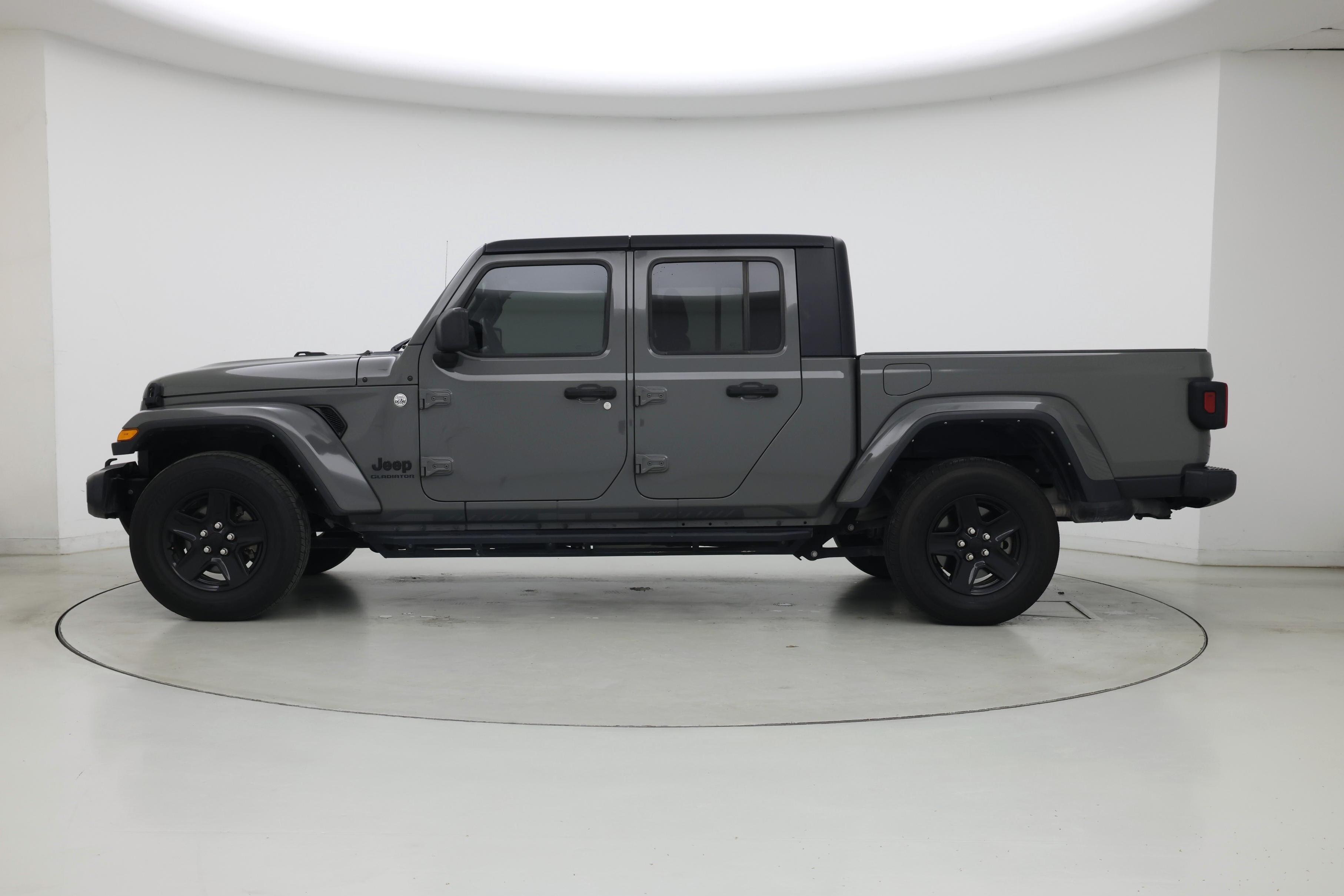 Thumbnail: 2021 Jeep Gladiator - 3