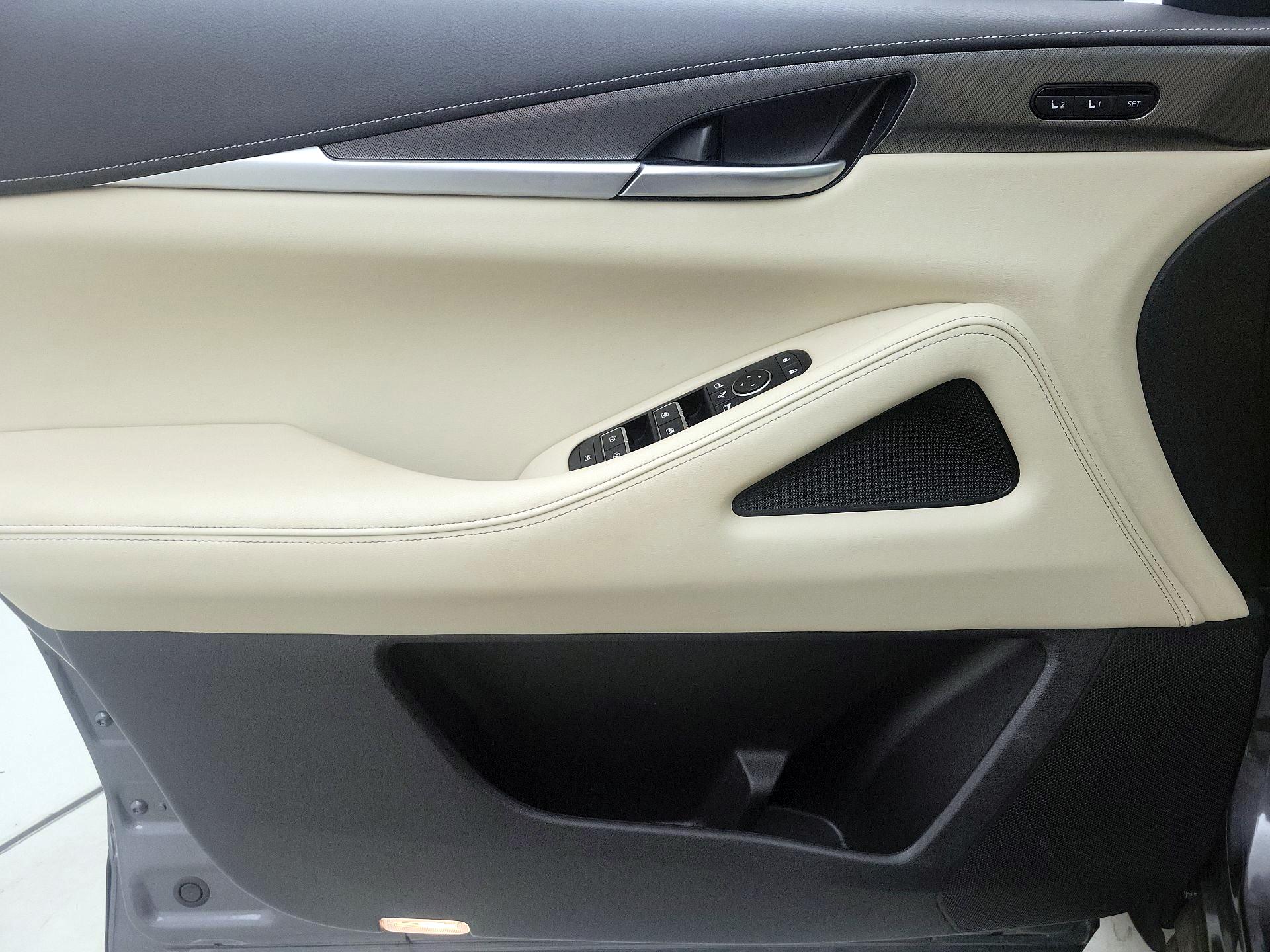 Thumbnail: 2022 INFINITI QX60 - 12