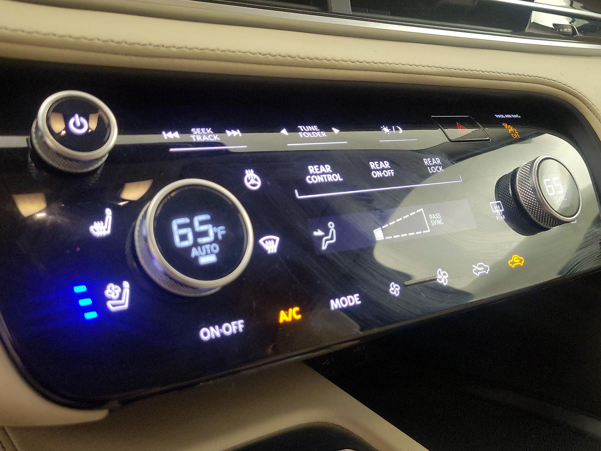 Thumbnail: 2022 INFINITI QX60 - 17