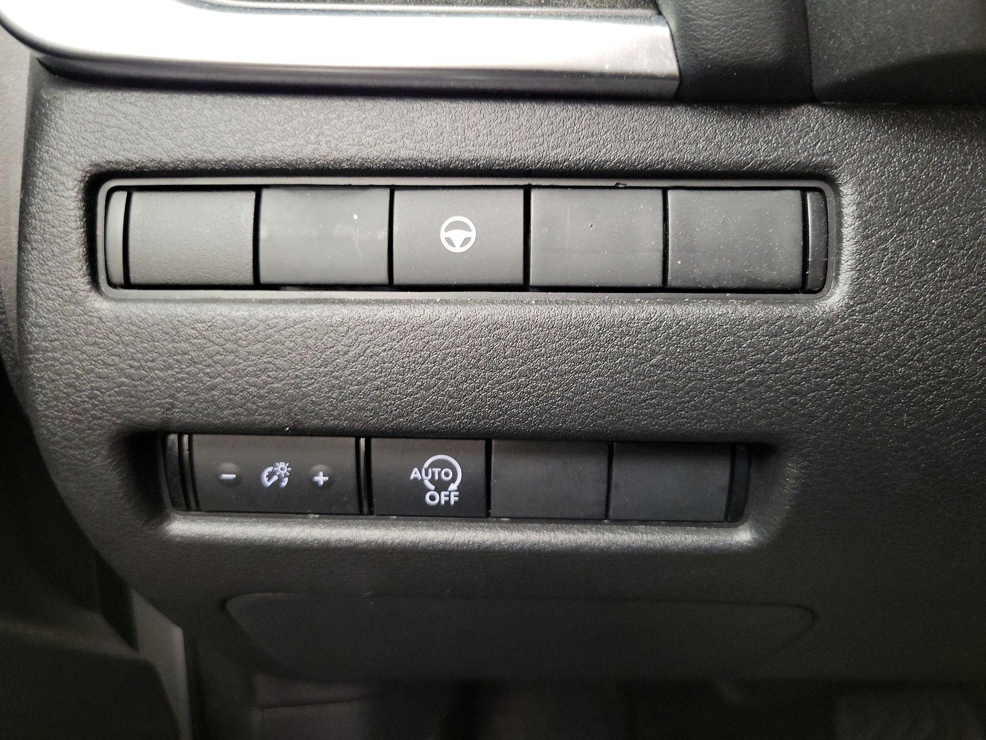 Thumbnail: 2023 Nissan Rogue - 13