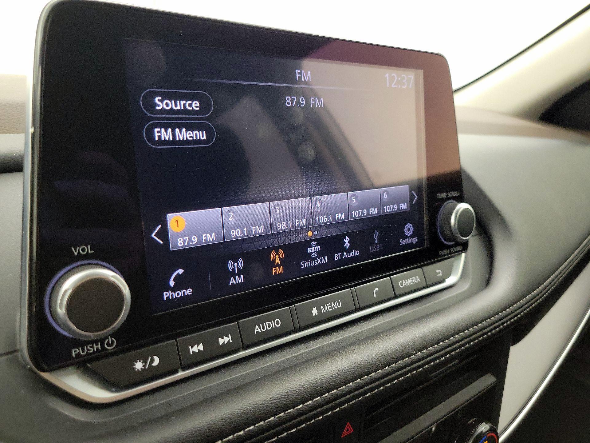 Thumbnail: 2023 Nissan Rogue - 15