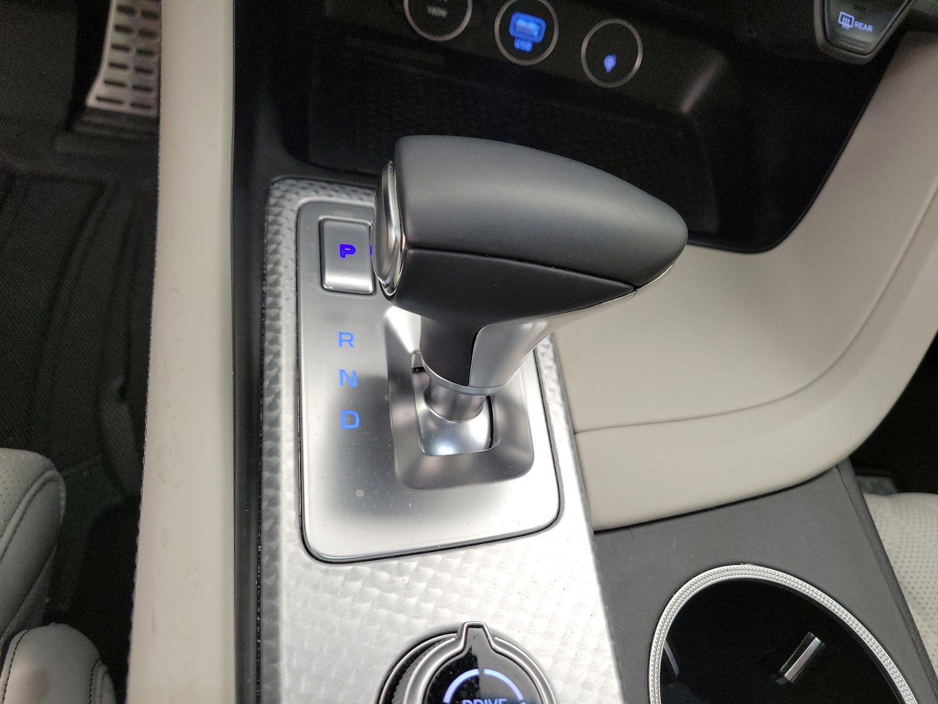 Thumbnail: 2023 Genesis G70 - 18